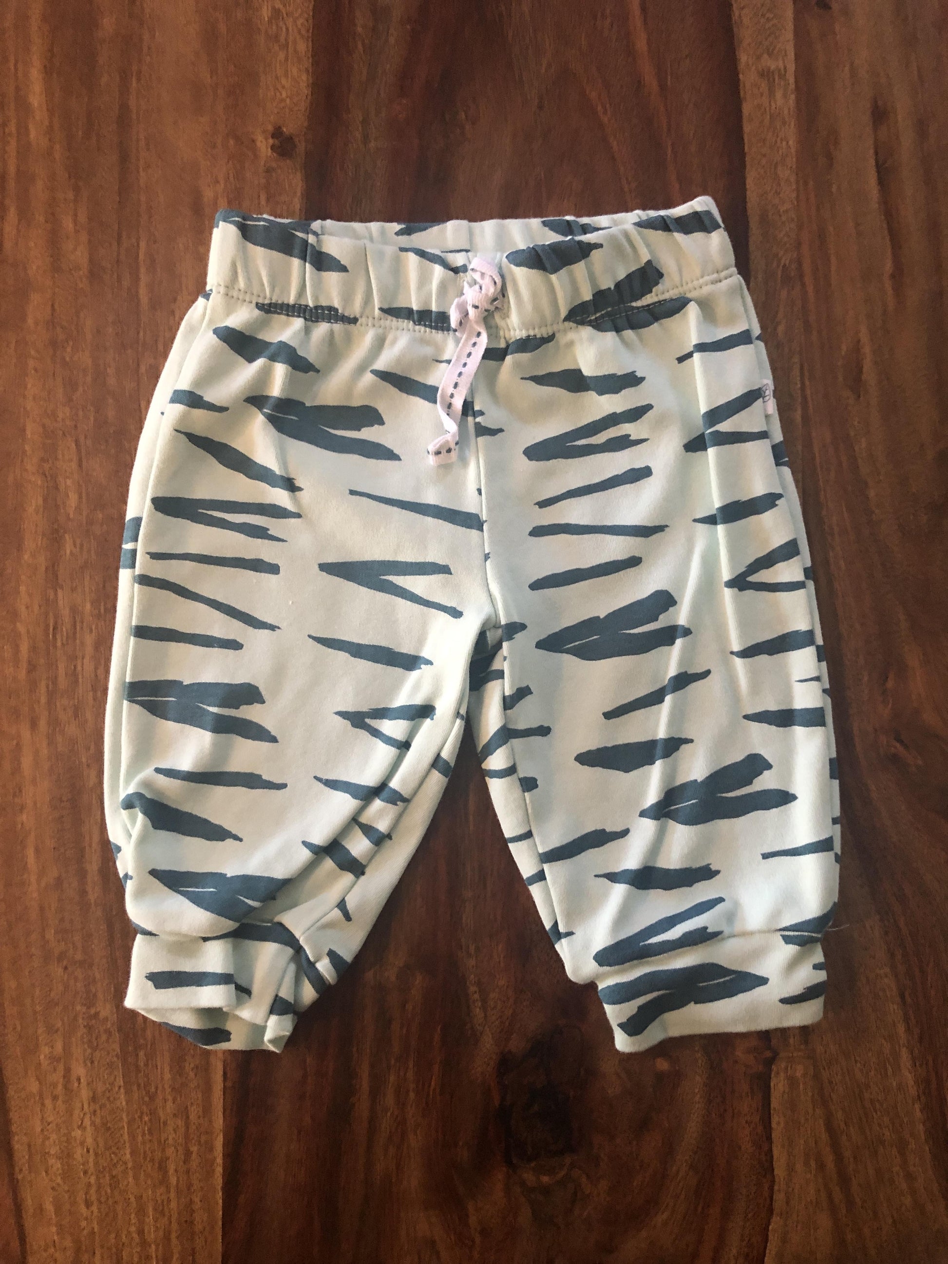 Oliver & Rain Girls light green | Turquoise Pants Size: 6 months light green | Turquoise