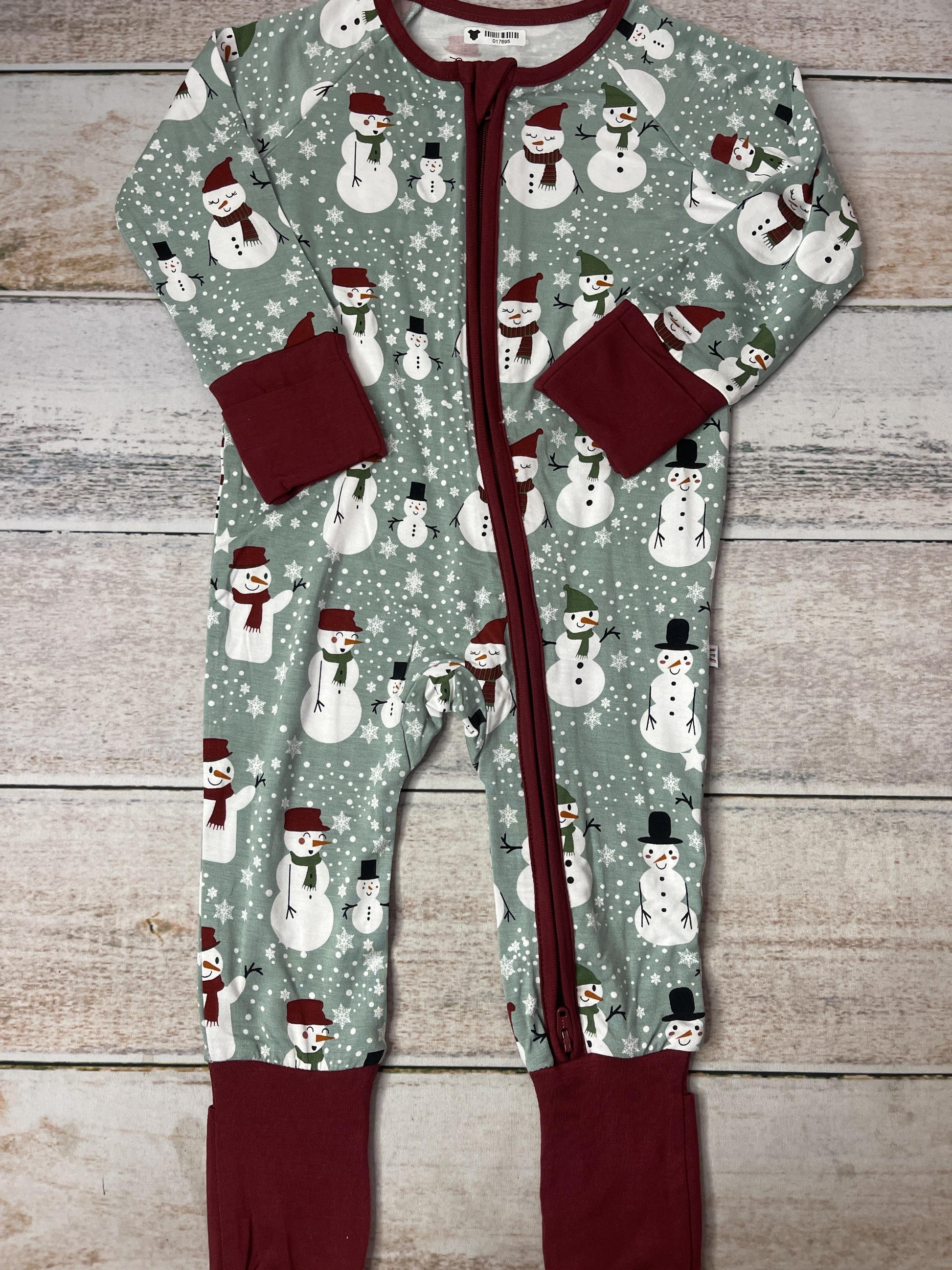 Emerson Unisex light green | White | Red Pajamas Size: 6-12 months light green | White | Red