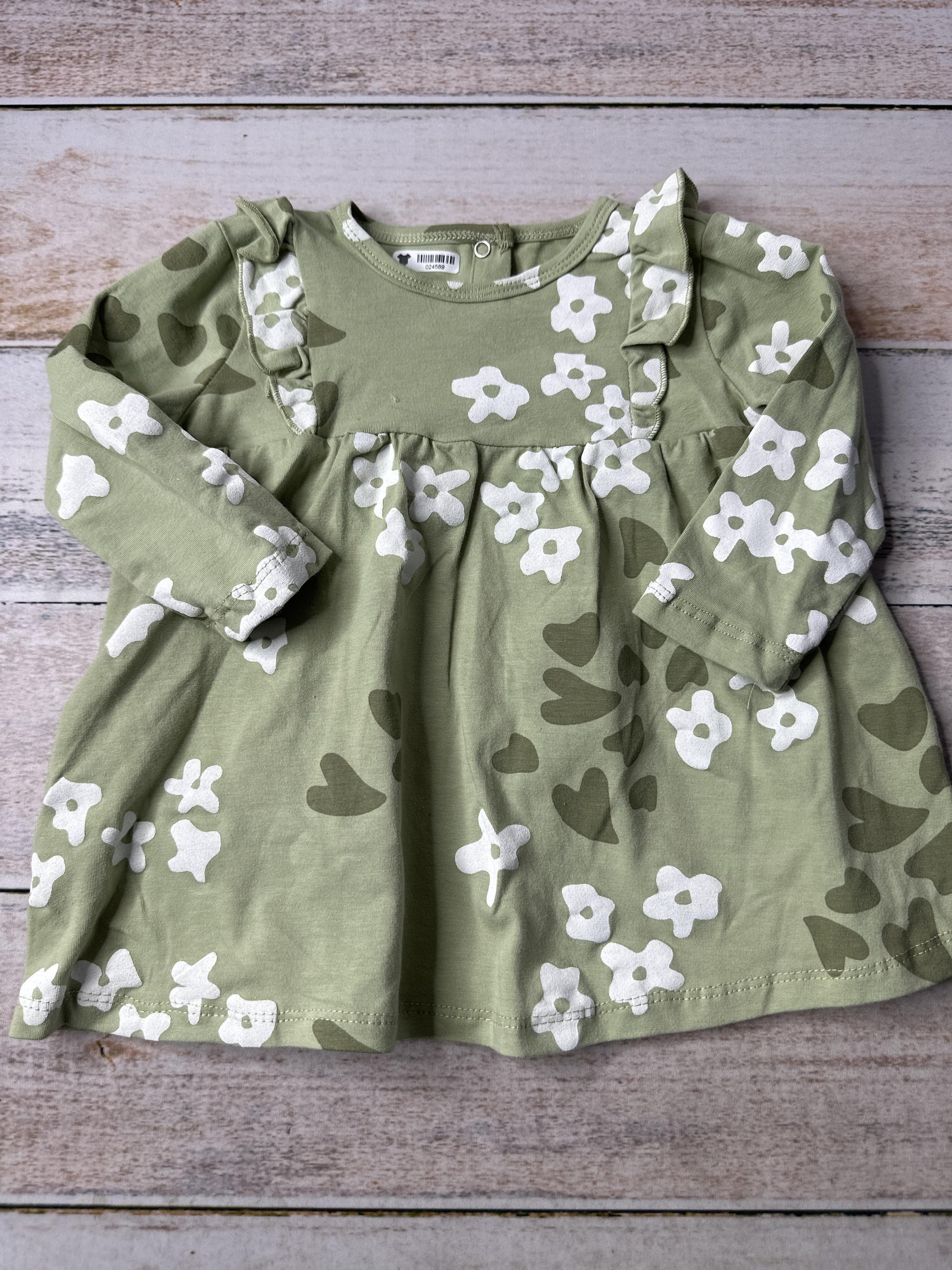 Dot Girls light green | White Dress Size: 6-9 months light green | White