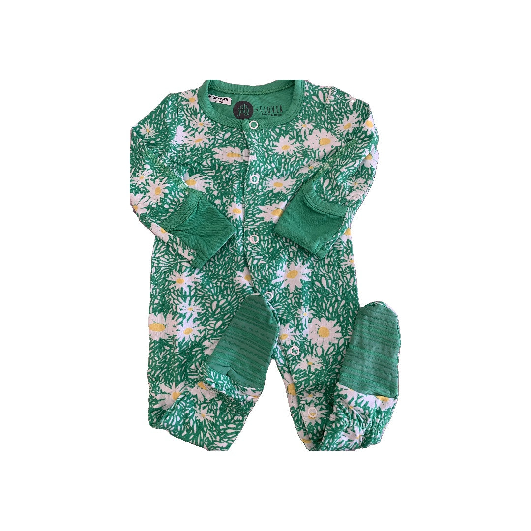 Clover Baby & Kids Girls light green | Yellow | Flowers Pajamas Size: 0-3 months light green | Yellow | Flowers