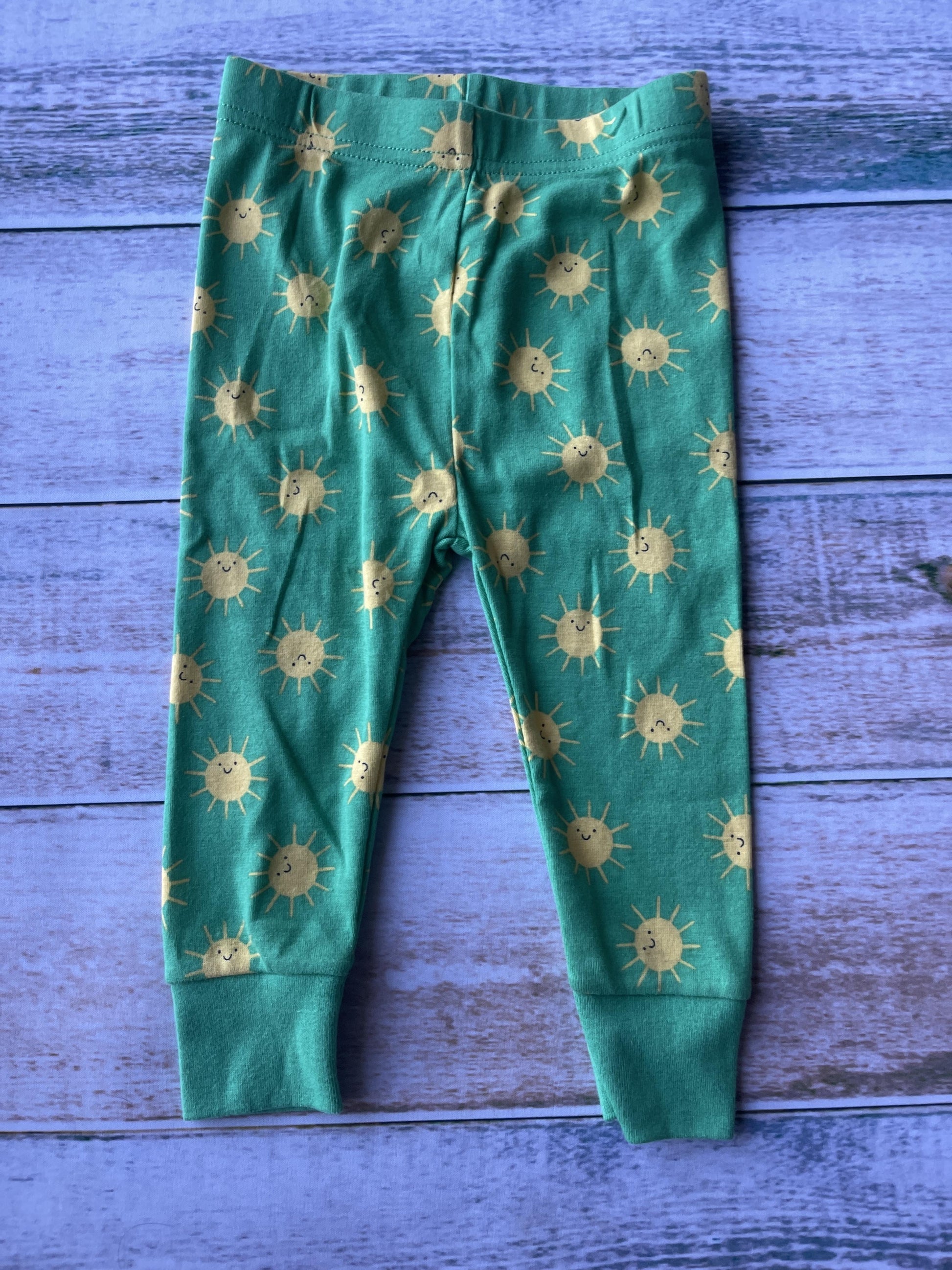 Old Navy Unisex light green | Yellow Pajamas Size: 18 months light green | Yellow