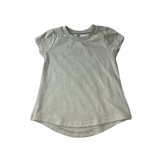 Honest co Girls light green T-Shirt Size: 2T light green
