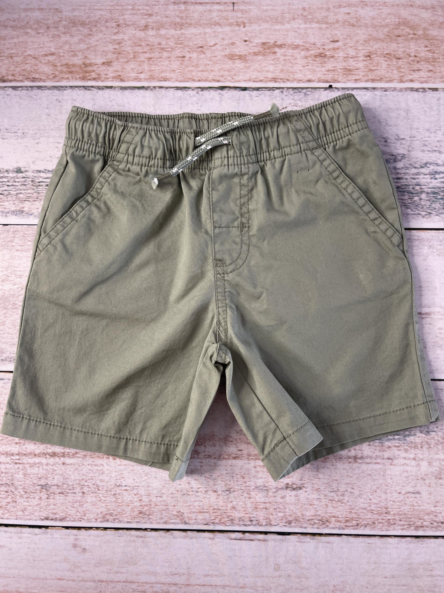 Cat & Jack Boys light green Shorts Size: 3T light green