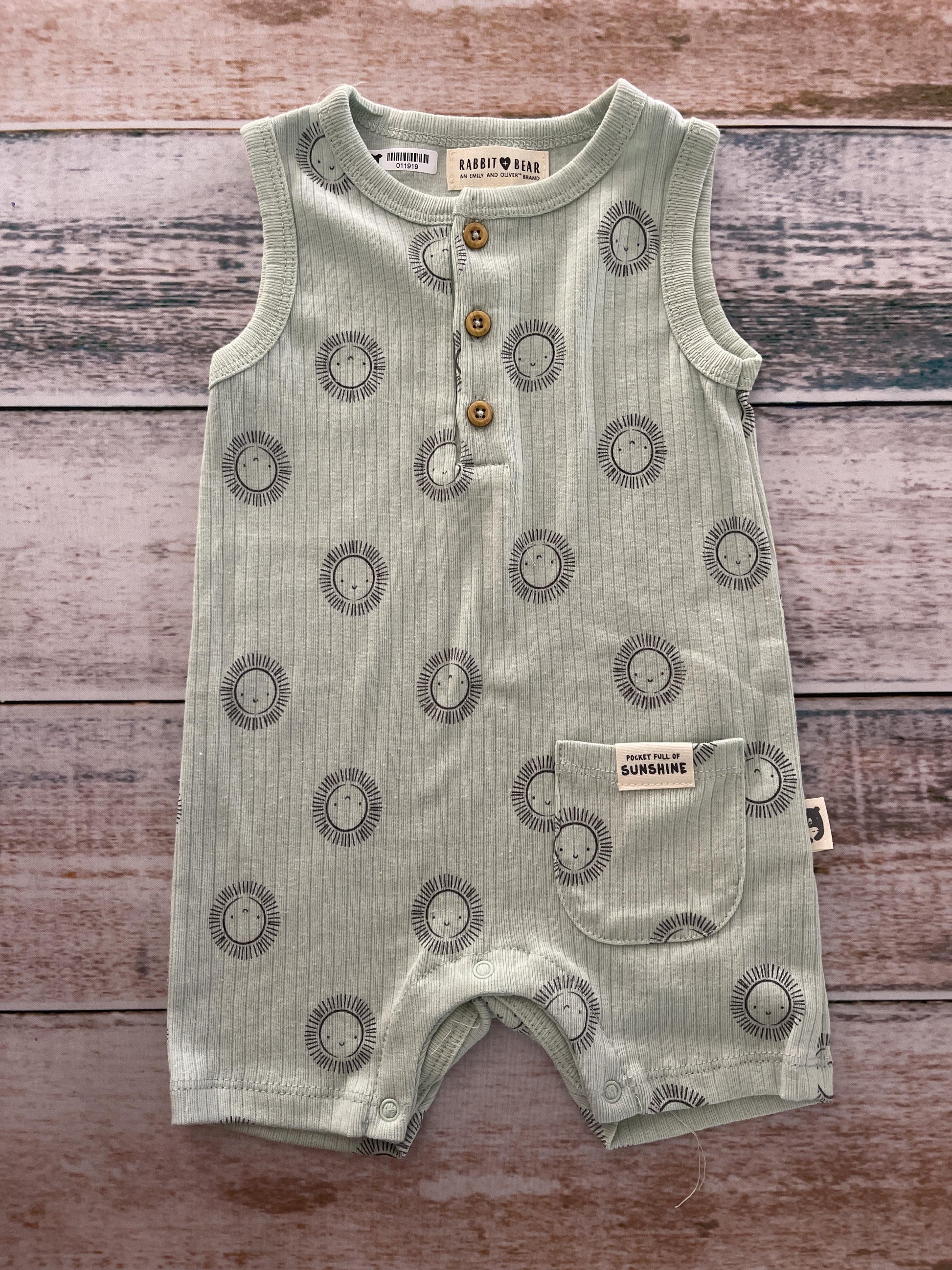 Rabbit Bear Unisex light green Romper Size: 3-6 months light green