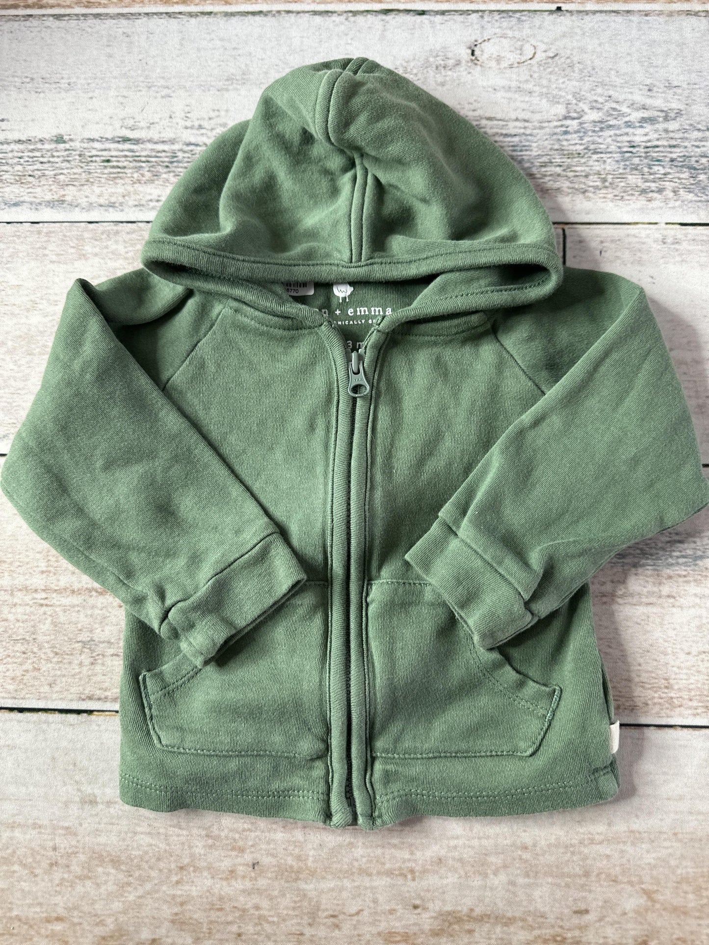 Finn + Emma Unisex light green Sweater Size: 0-3 months light green