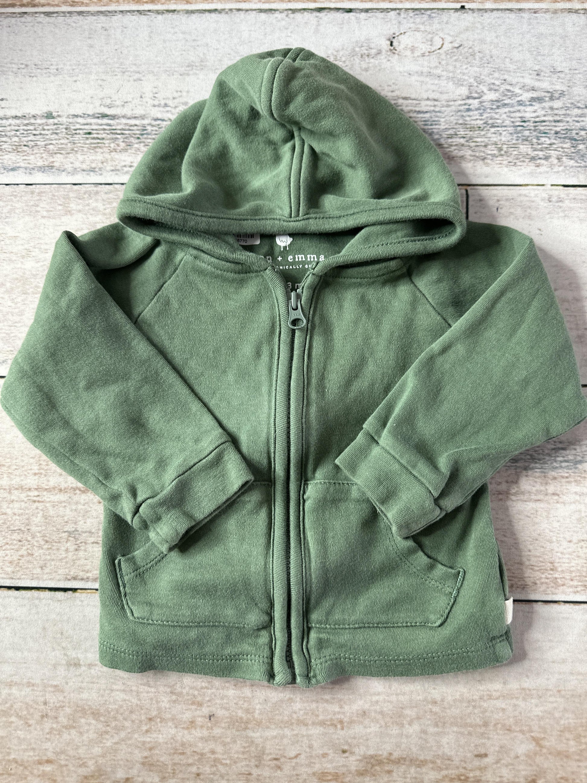 Finn + Emma Unisex light green Sweater Size: 0-3 months light green