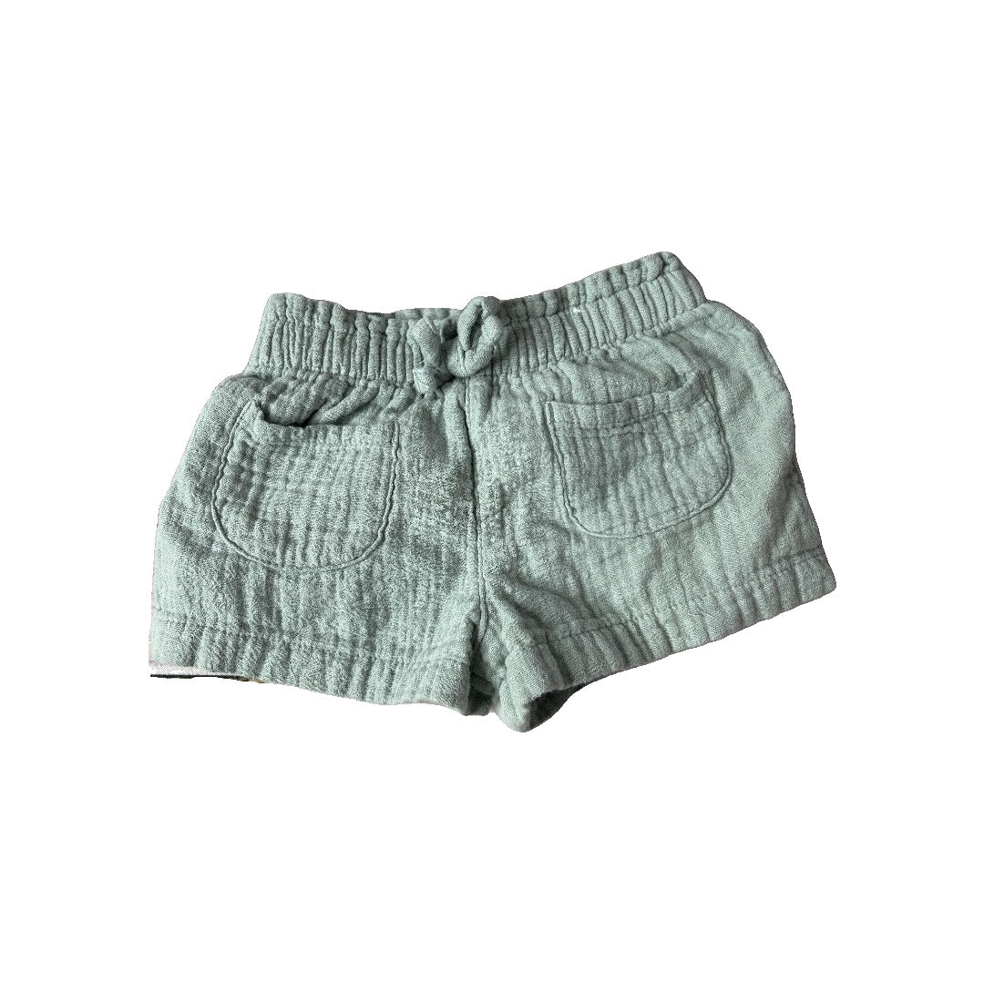 Unisex light green Shorts Size: 6-9 months light green