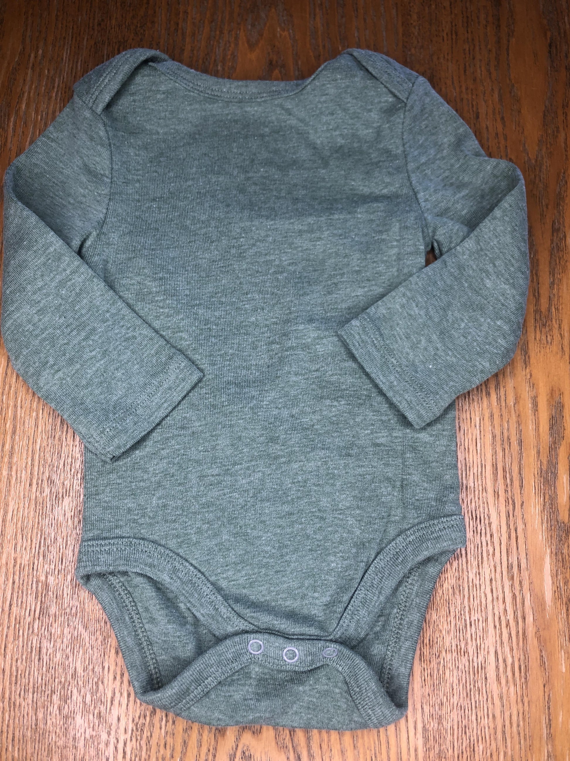 Cloud Island Unisex light green Onesie Size: 6-9 months light green
