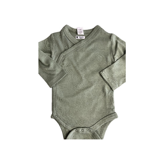 Colored Organics Unisex light green Onesie Size: 3-6 months light green