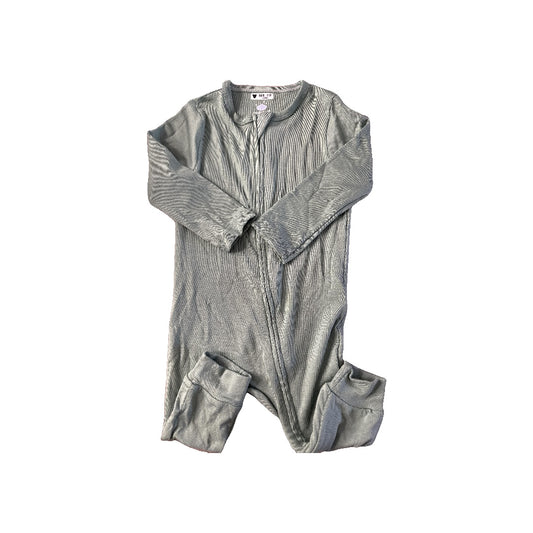 Cloud Island Unisex light green Pajamas Size: 12 months light green
