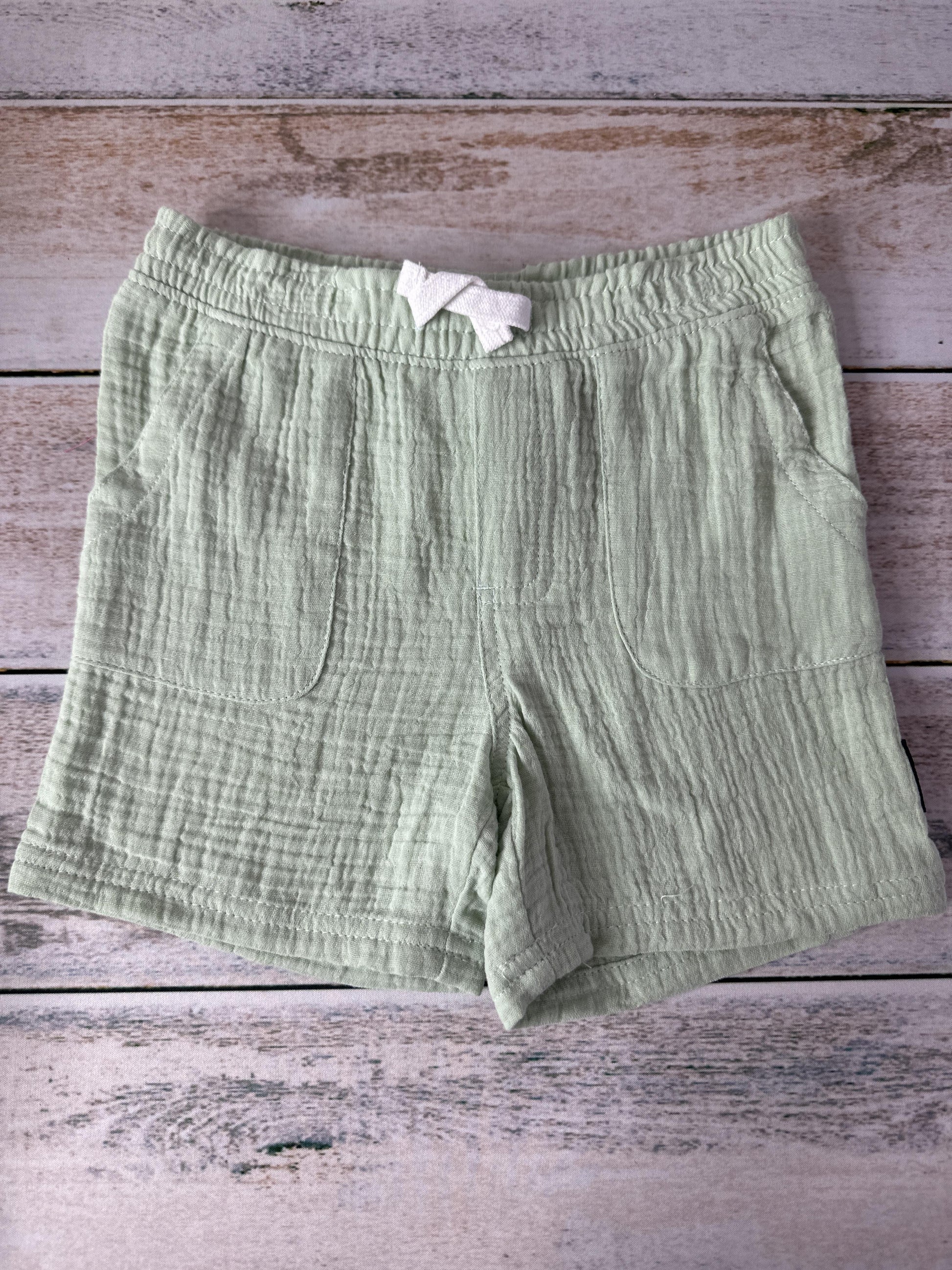 Ben Sherman Boys light green Shorts Size: 4T light green