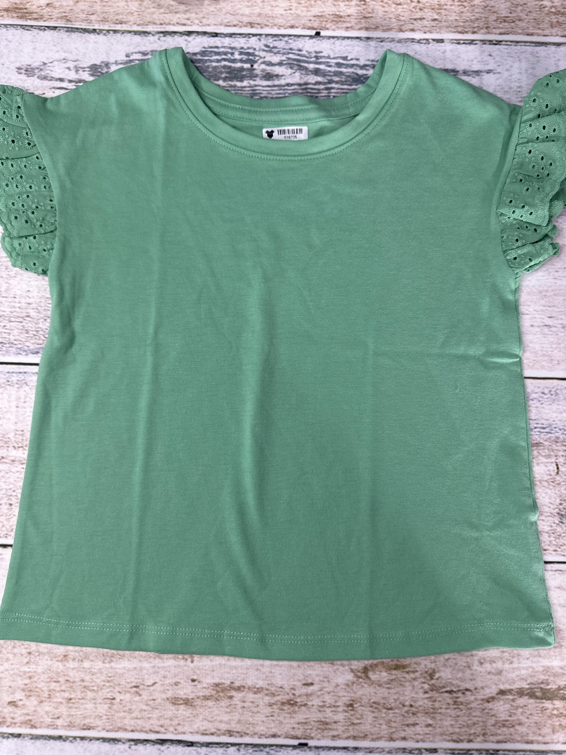Cat & Jack Unisex light green T-Shirt Size: 5T light green