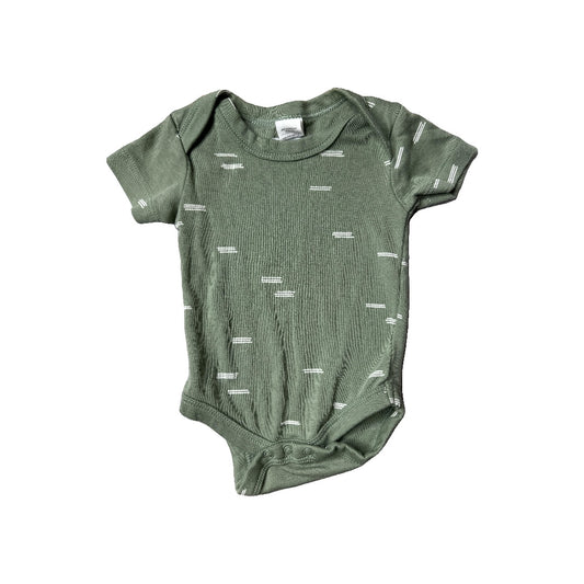 Colored Organics Girls light green Onesie Size: 0-3 months light green
