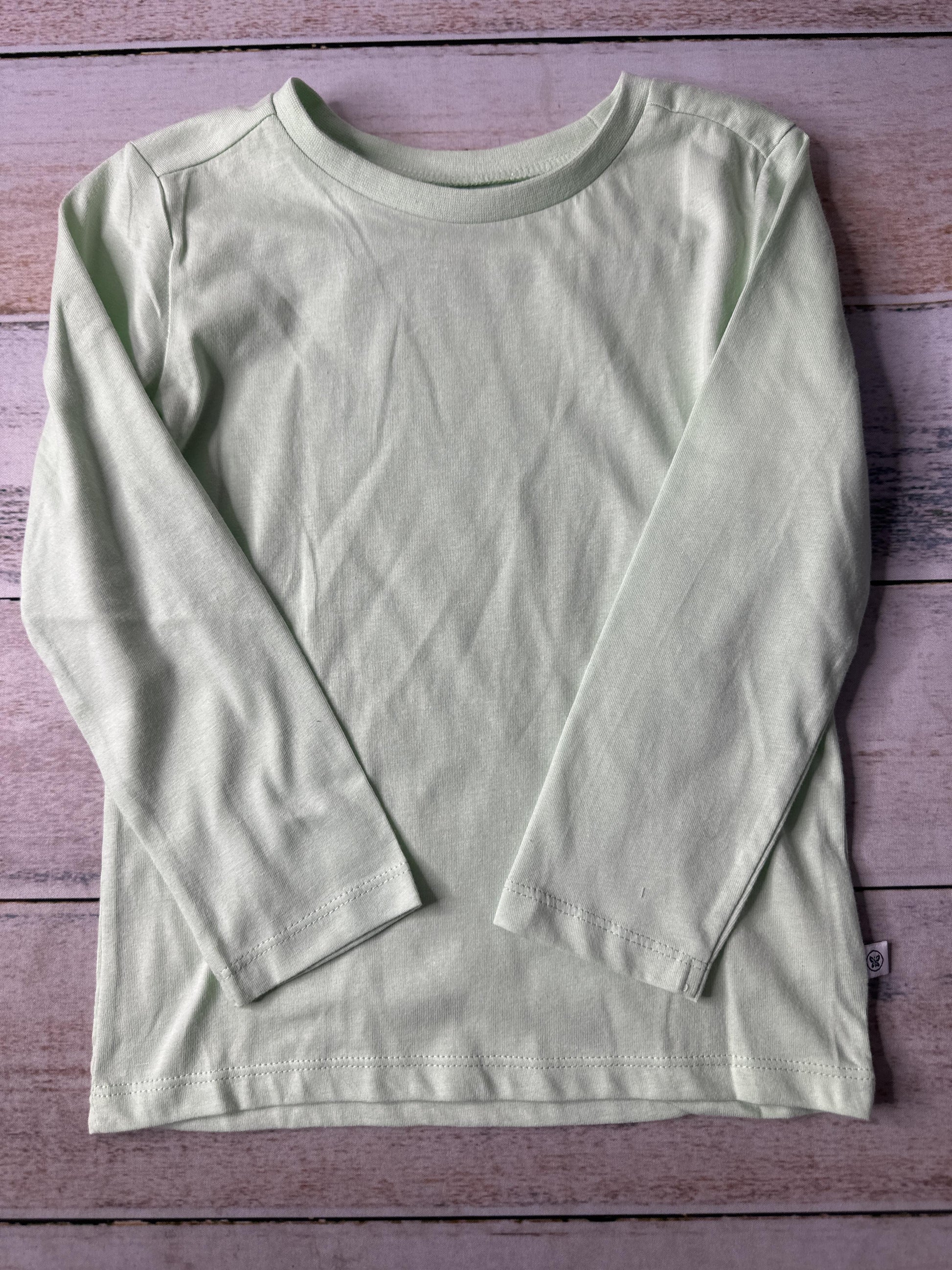Honest co Unisex light green T-Shirt Size: 3T light green