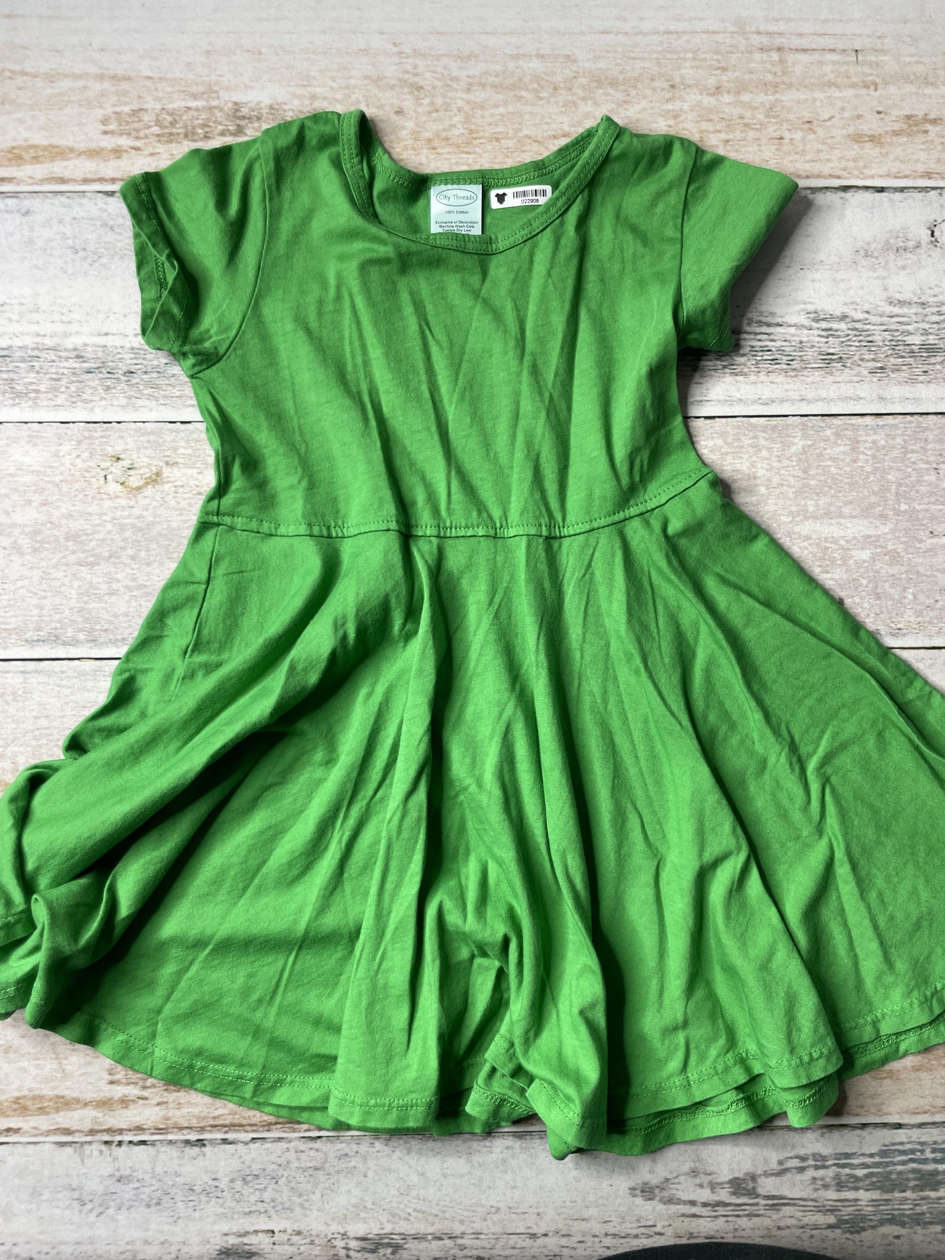 City Threads Girls light green Dress Size: 3T light green