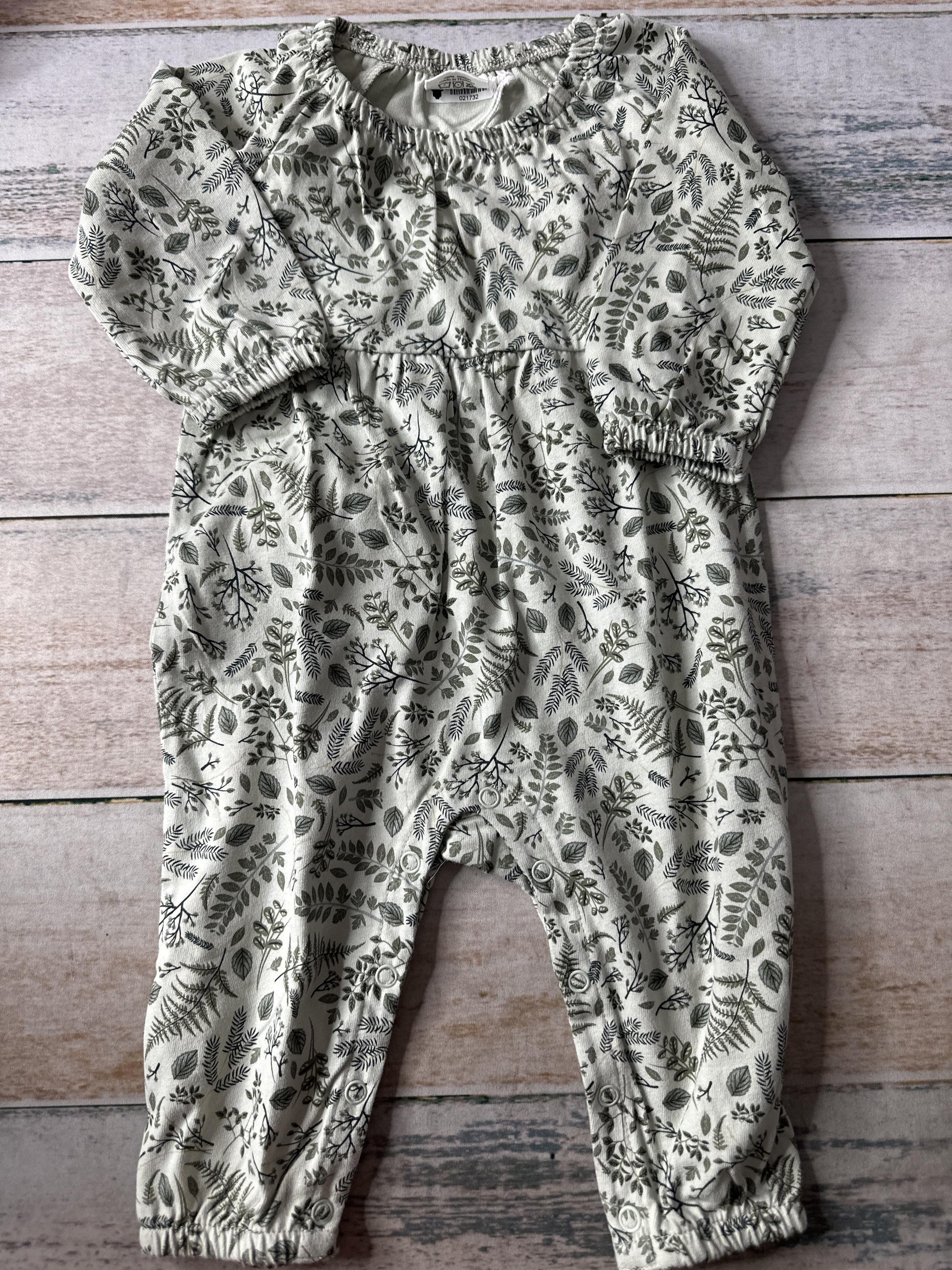 City Mouse Girls light green Long Sleeve Outfit Size: 3-6 months light green