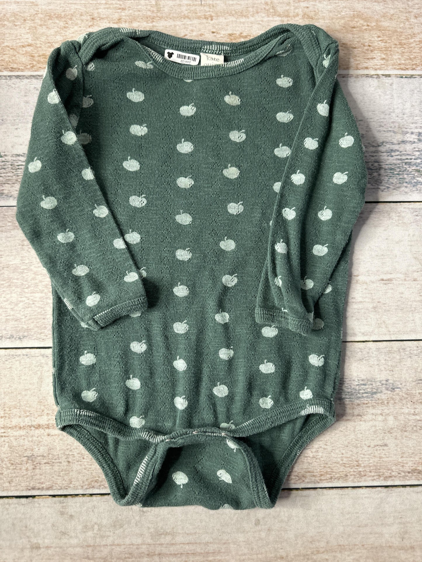 Kate Quinn Unisex light green Onesie Size: 12-18 months light green