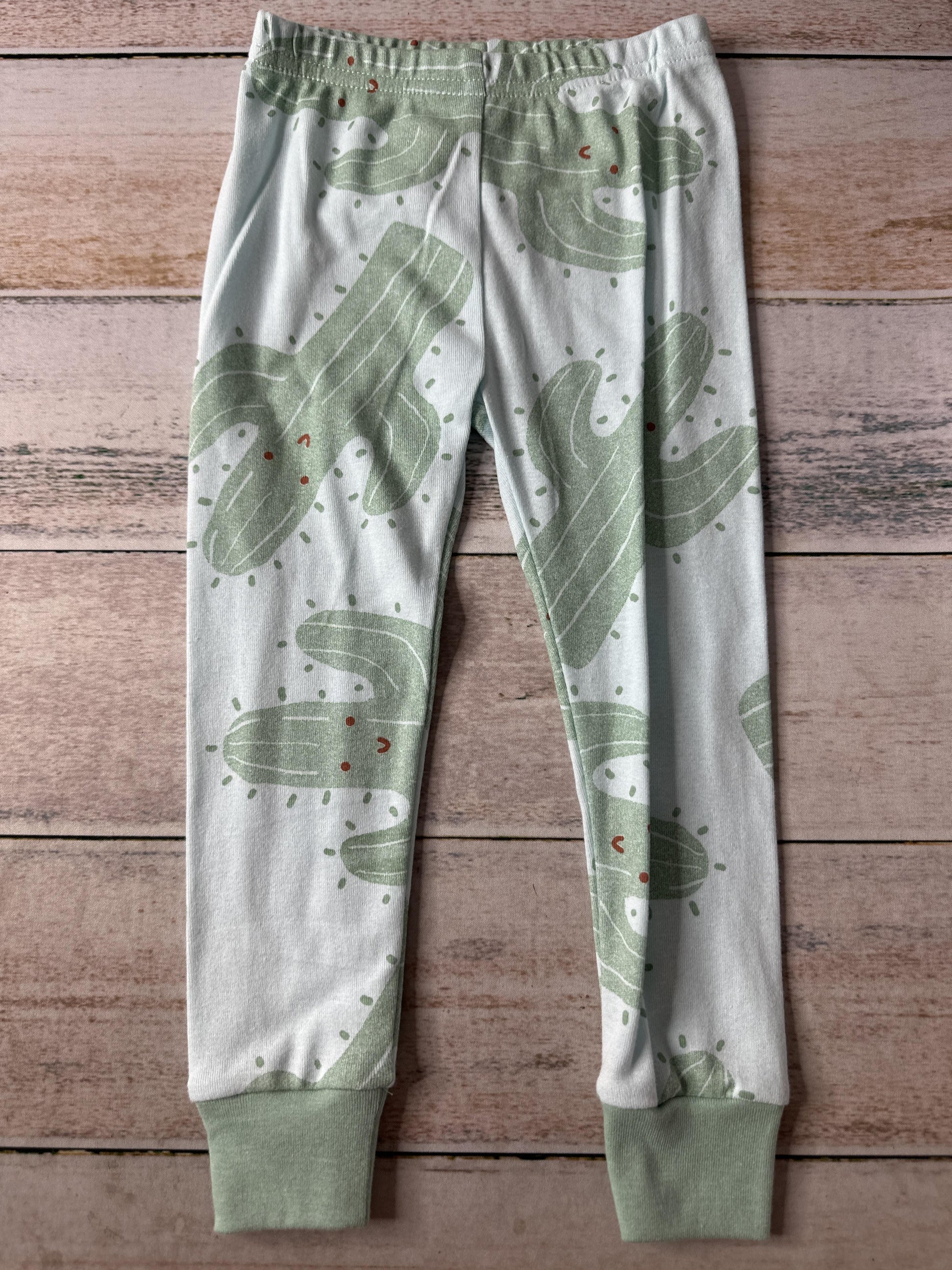 Carters Unisex light green Pajamas Size: 2T light green