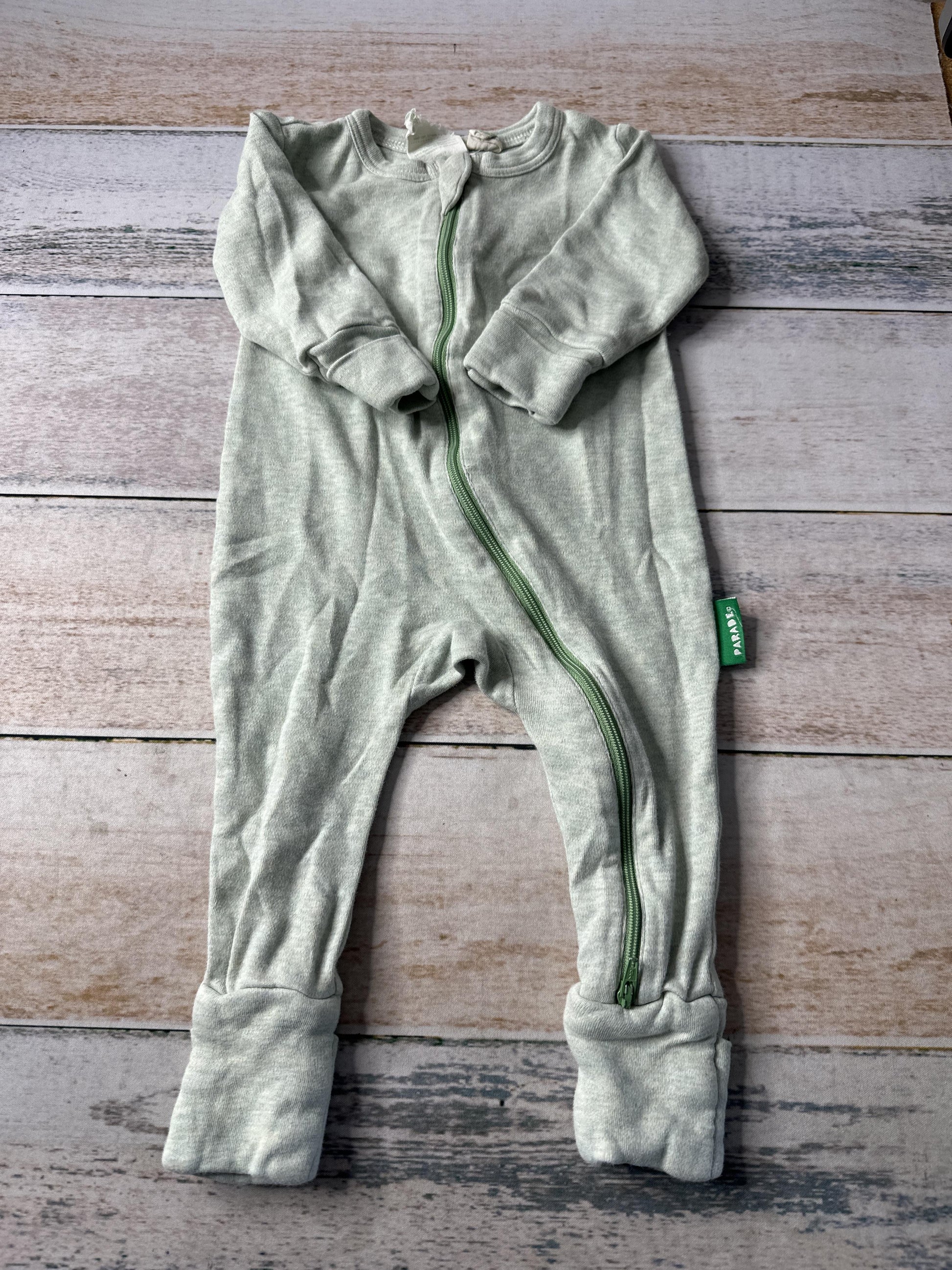 Parade Unisex light green Pajamas Size: 3-6 months light green