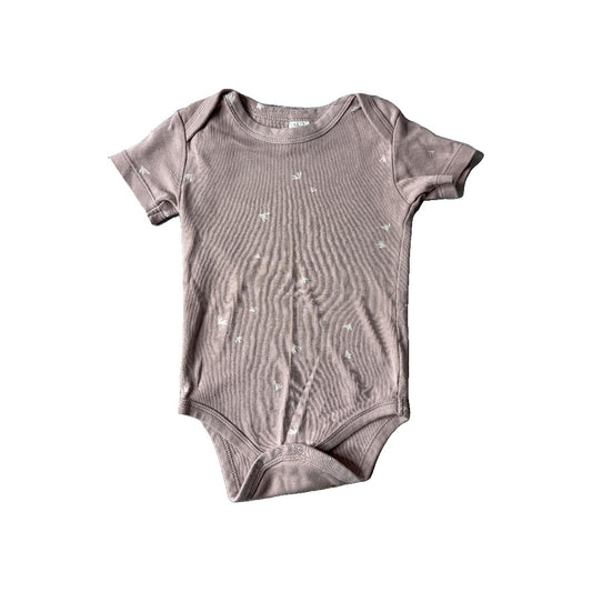 Colored Organics Girls Mauve Onesie Size: 12-18 months Mauve