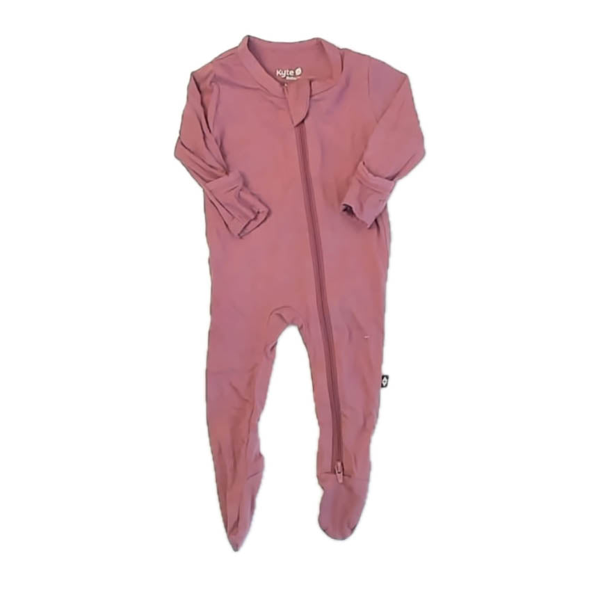 Kyte Girls Mauve 1-piece footed Pajamas Size: Newborn Mauve