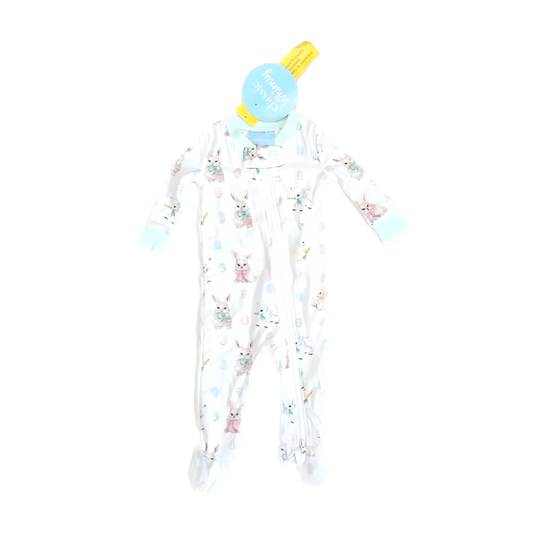 Classic Whimsey Girls Mint Bunnies 1-piece footed Pajamas Size: 3-6 Months Mint Bunnies