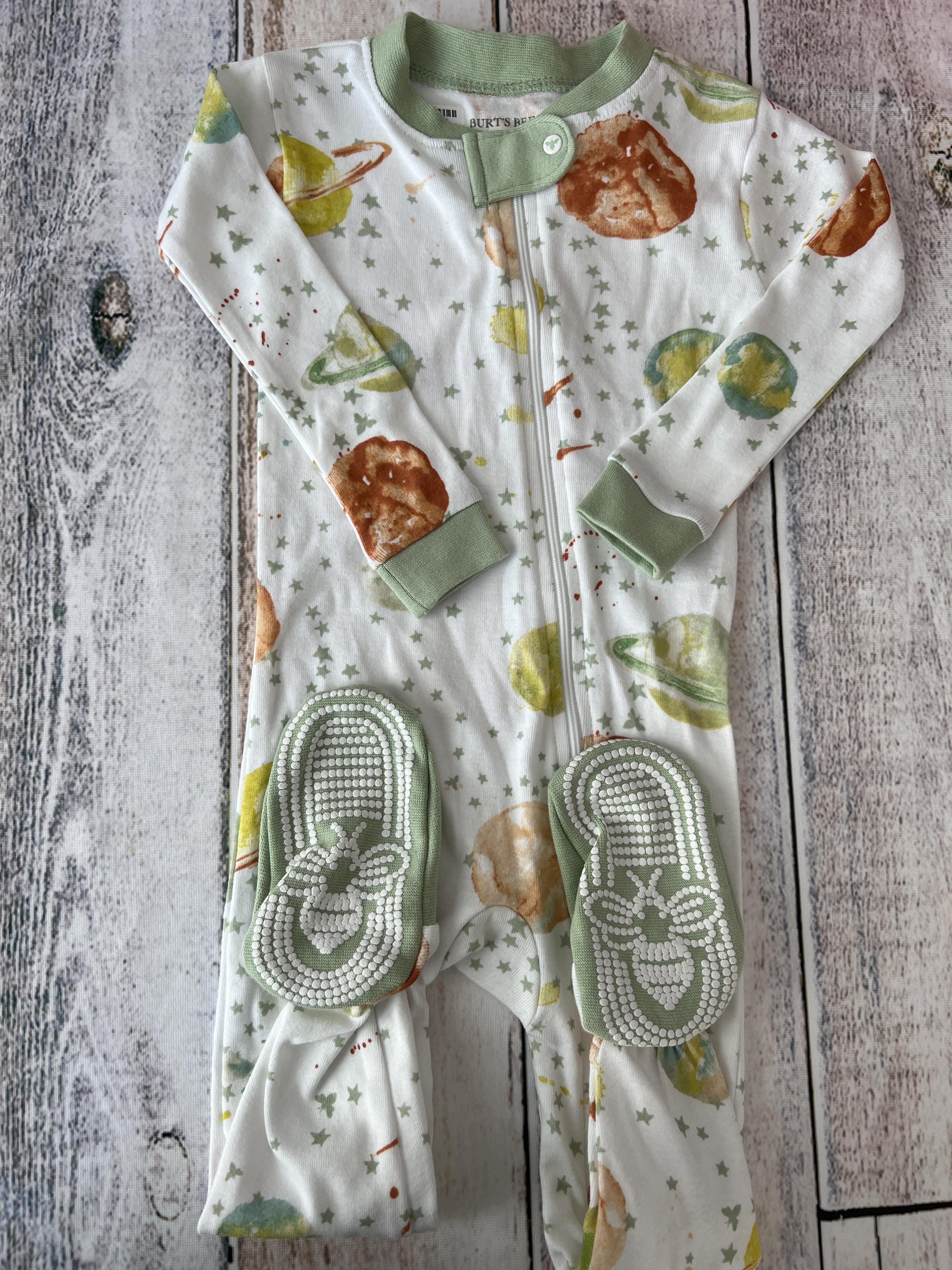 Burt's Bees Boys Mint | Space Pajamas Size: 18 months Mint | Space