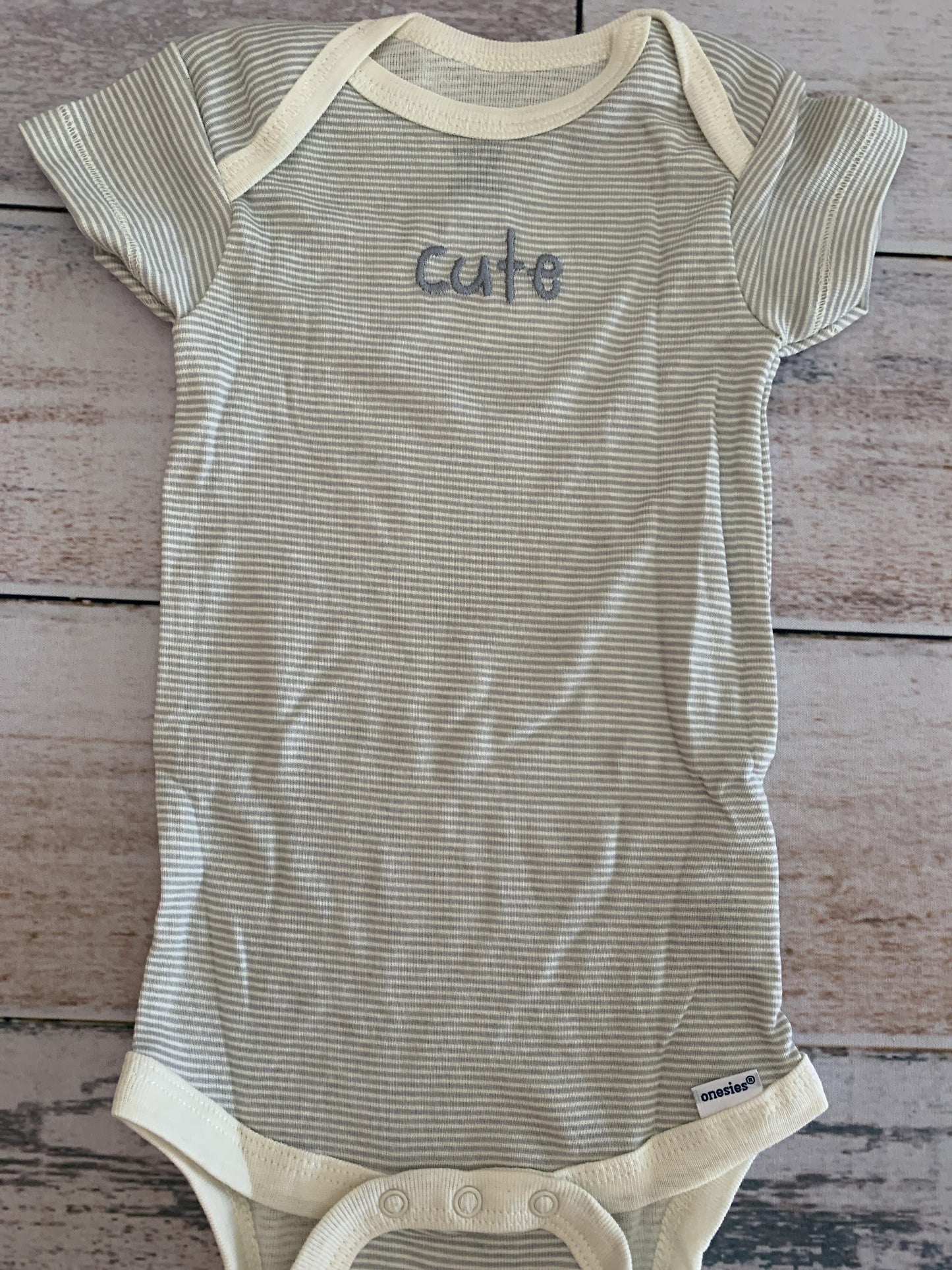 Gerber organic Unisex Mint | White | Stripe Onesie Size: 3-6 months Mint | White | Stripe