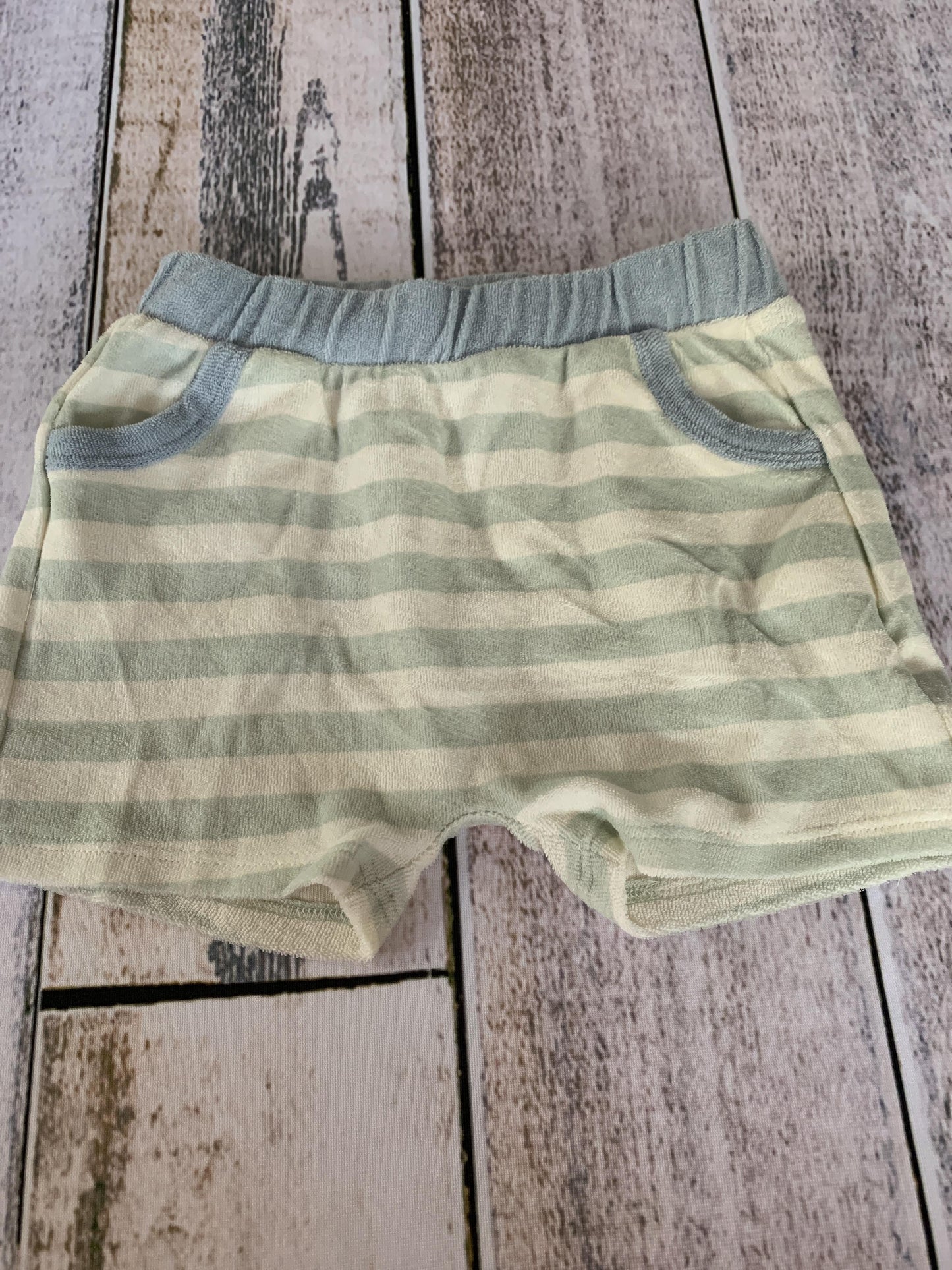 Nordstrom Unisex Mint | White | Stripe Shorts Size: 12M Mint | White | Stripe