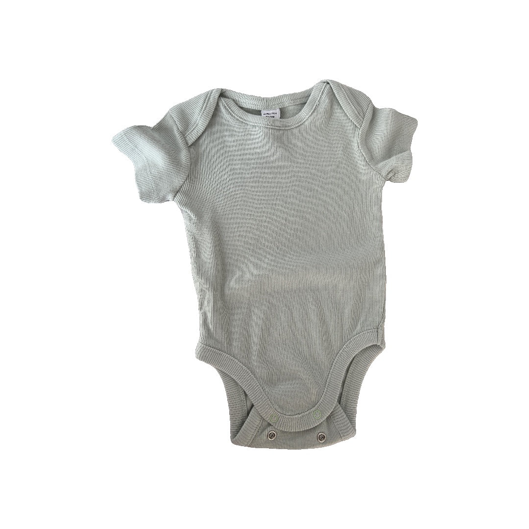 Nordstrom Unisex Mint Onesie Size: 9-12 Months Mint