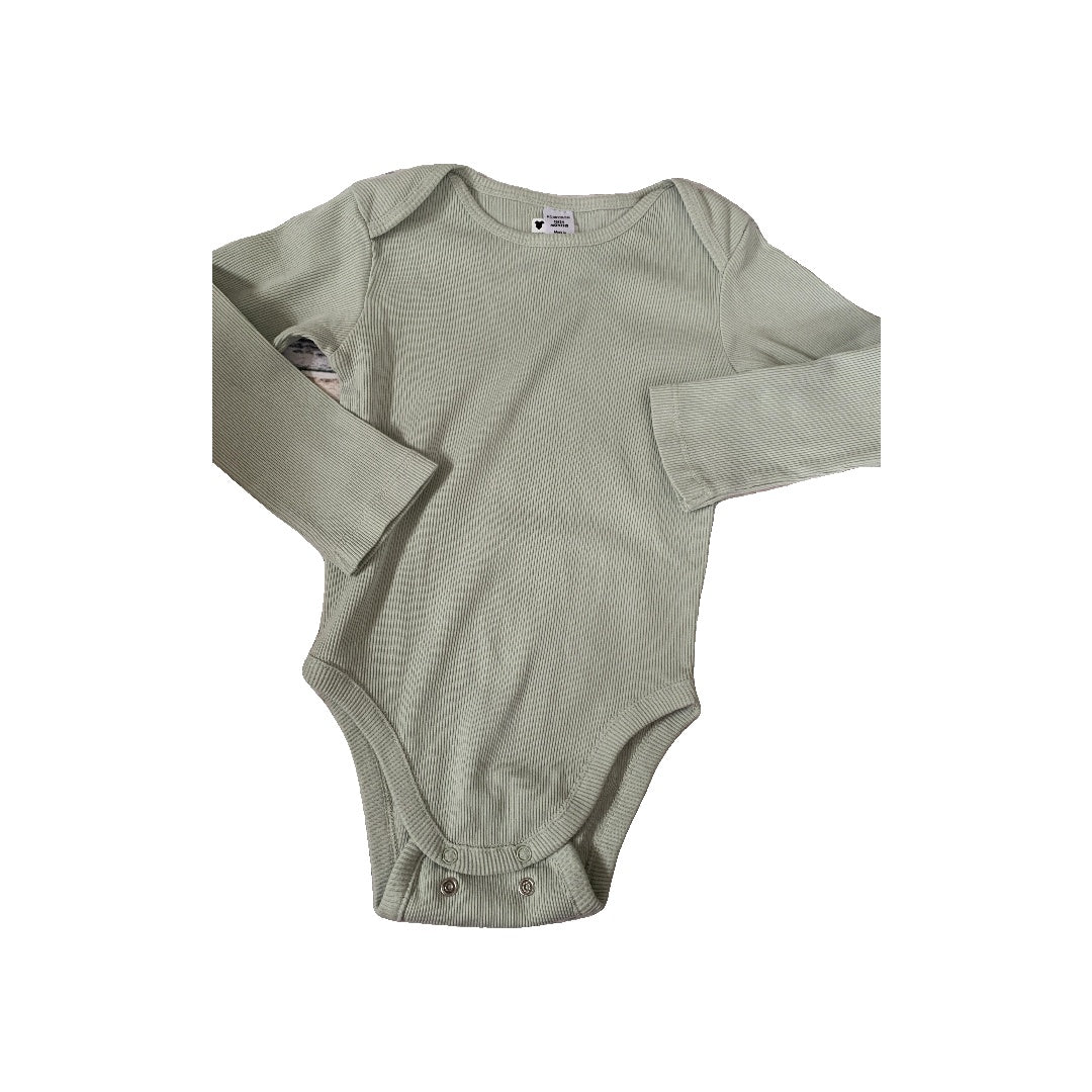 Nordstrom Unisex Mint Onesie Size: 18-24 months Mint