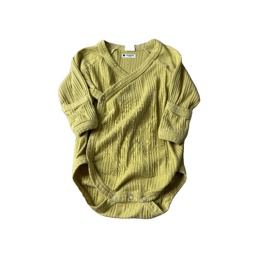 Kate Quinn Unisex Mustard Onesie Size: 6-12 months Mustard