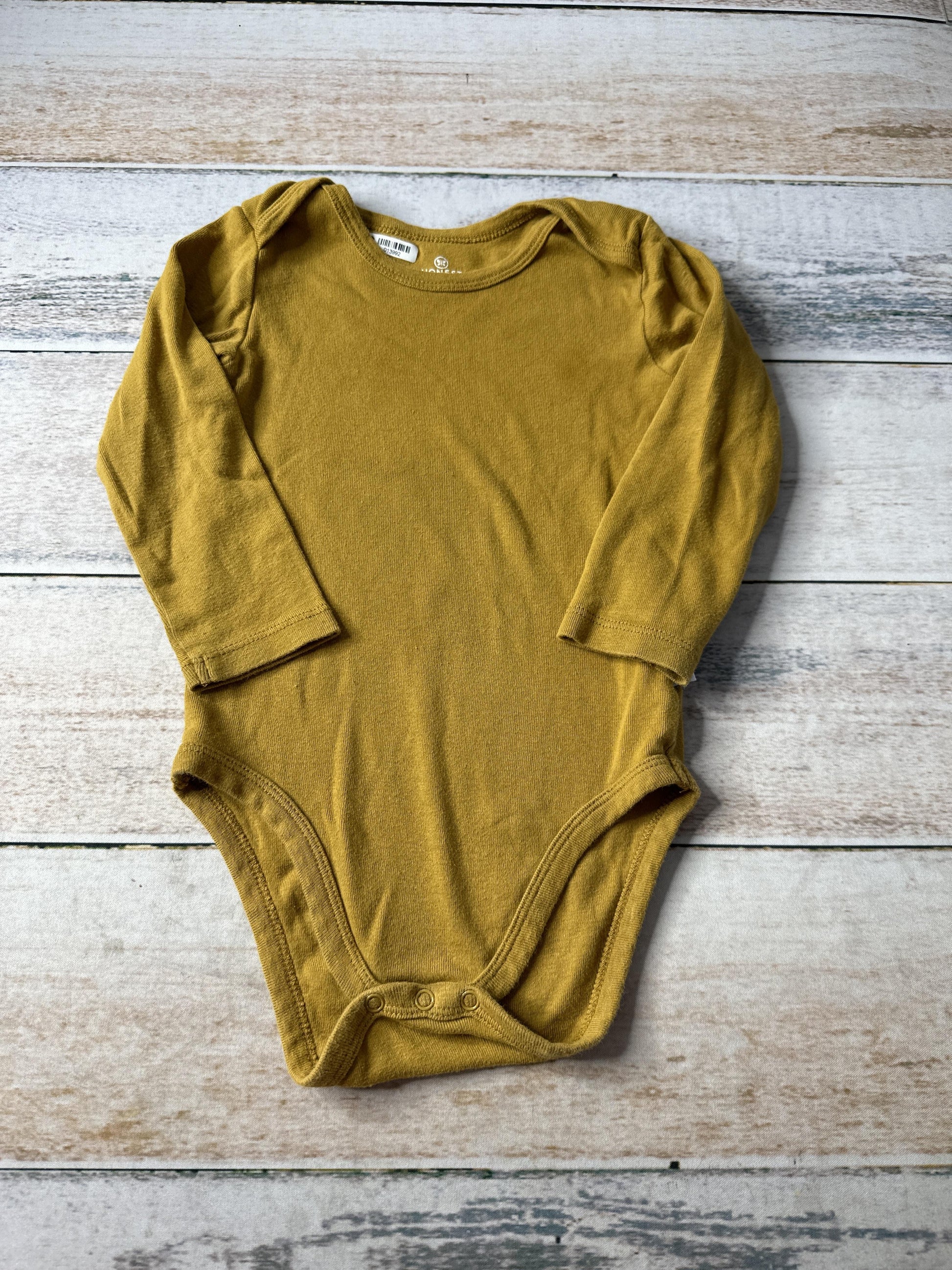 Honest Co Unisex Mustard Onesie Size: 18 months Mustard
