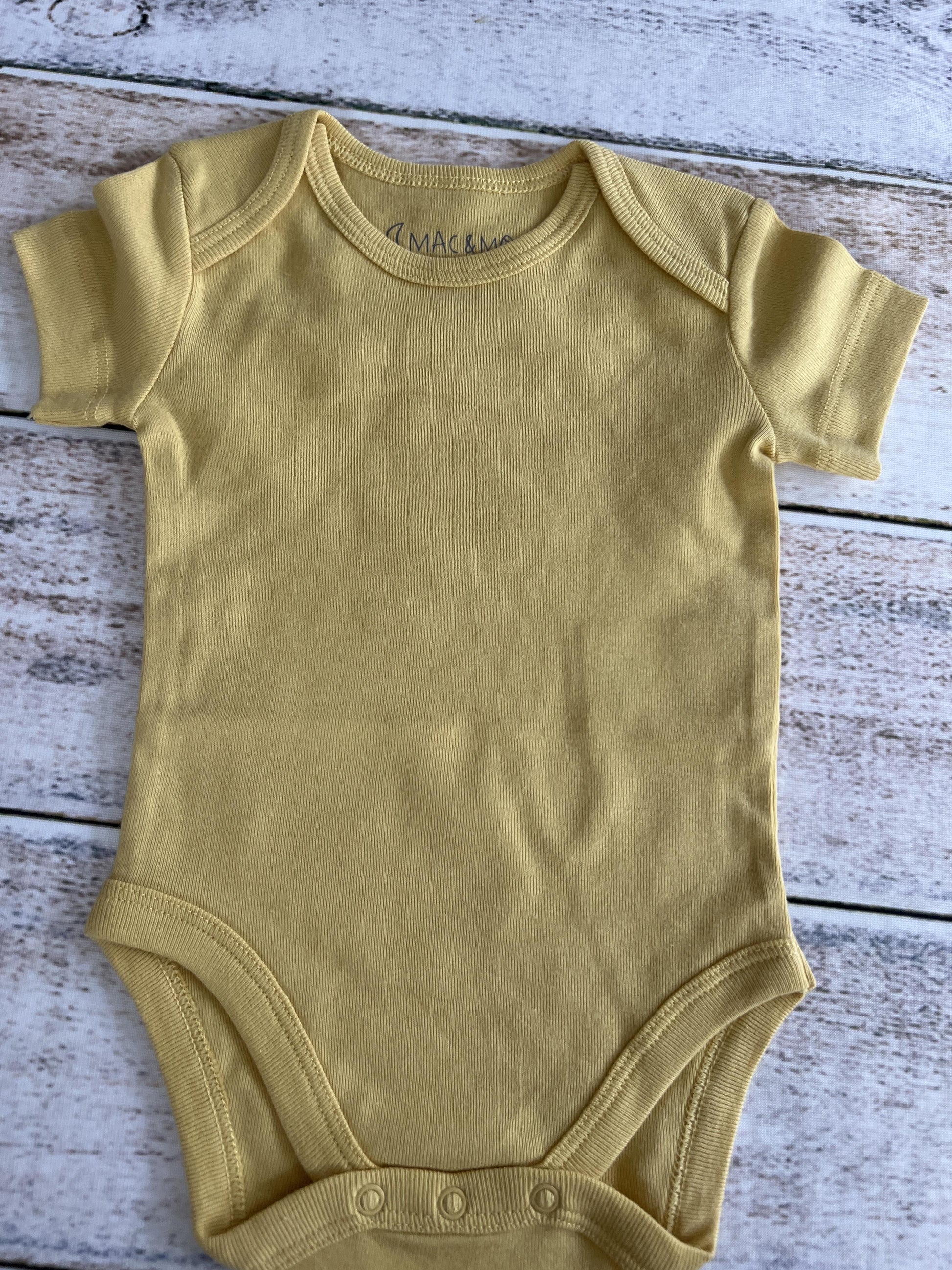 Mac and Moon Unisex Mustard Onesie Size: 3 months Mustard
