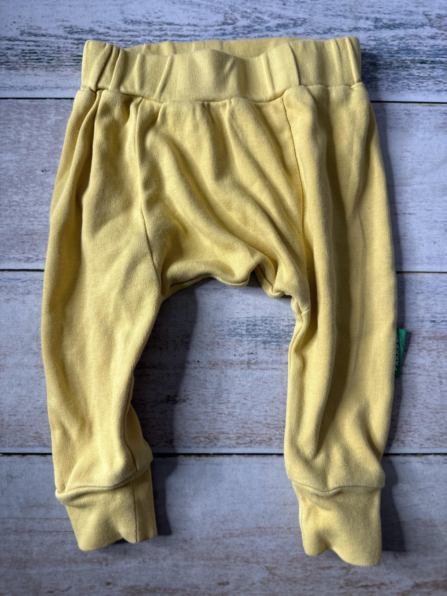 Parade Unisex Mustard Pants Size: 3-6 months Mustard
