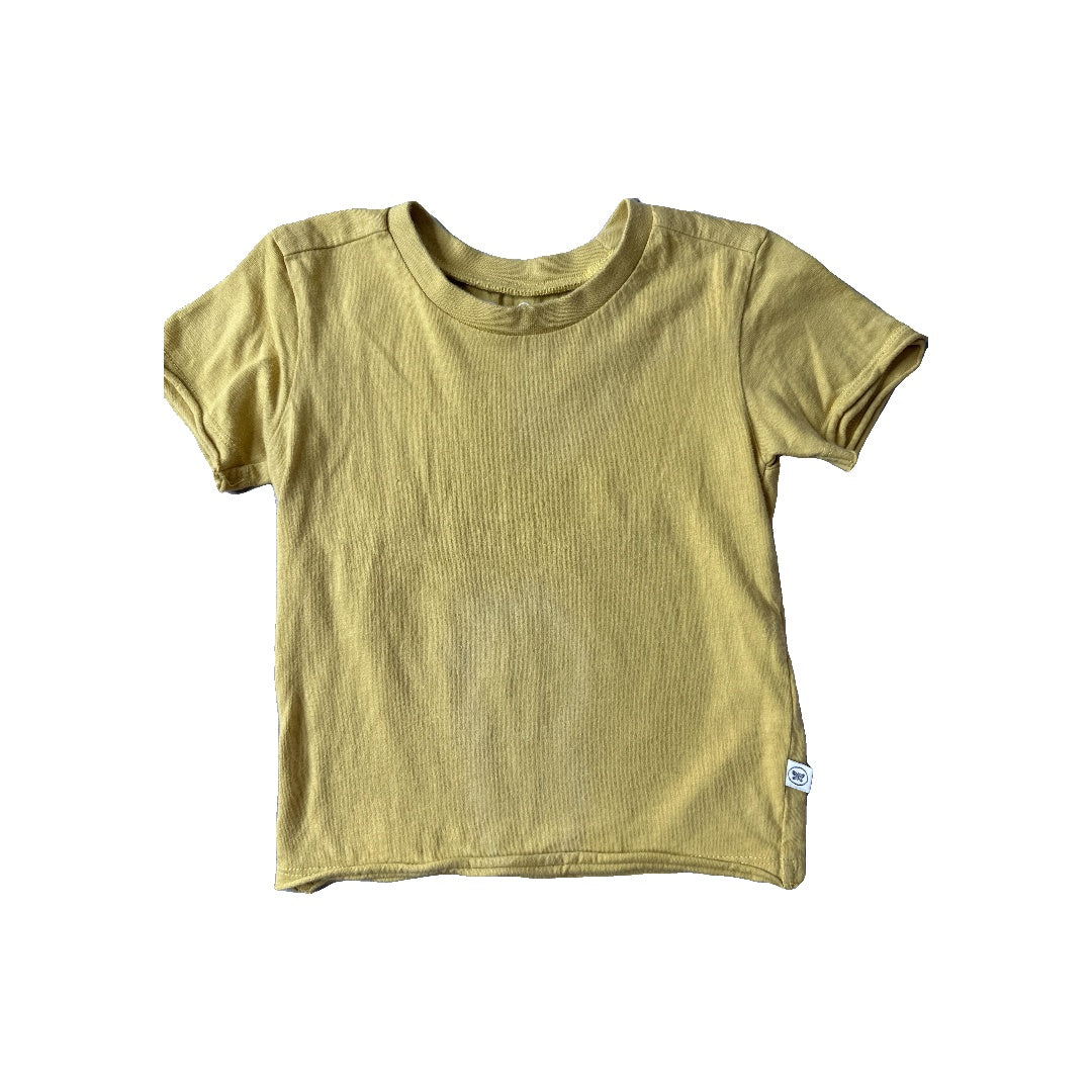 Honest co Unisex Mustard T-Shirt Size: 12 months Mustard