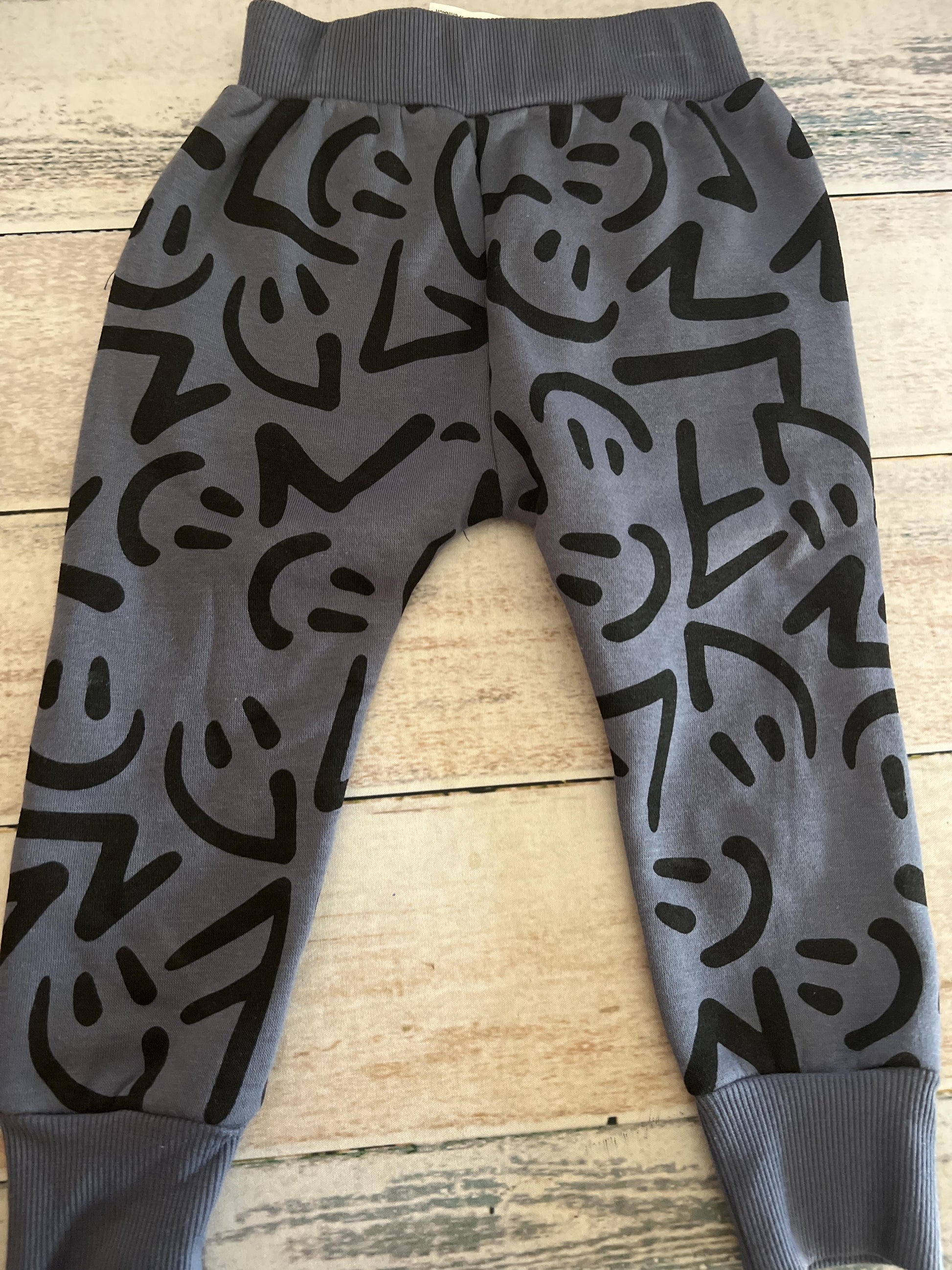 Dot Boys Navy Blue | Black | Pattern Pants Size: 2T Navy Blue | Black | Pattern