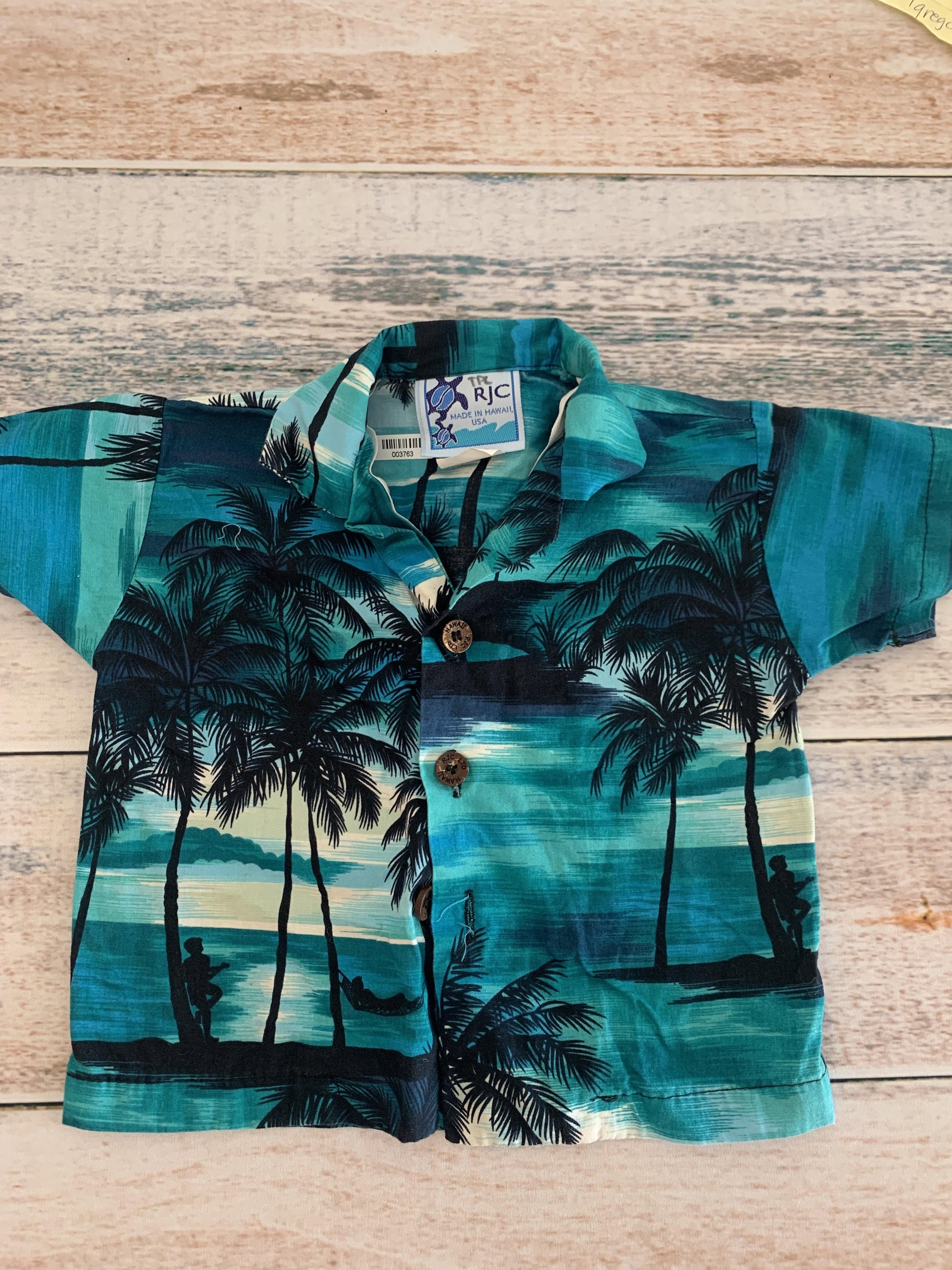 Boys Navy Blue | Black | Teal Button Down Short Sleeve Size: 6-9 months Navy Blue | Black | Teal