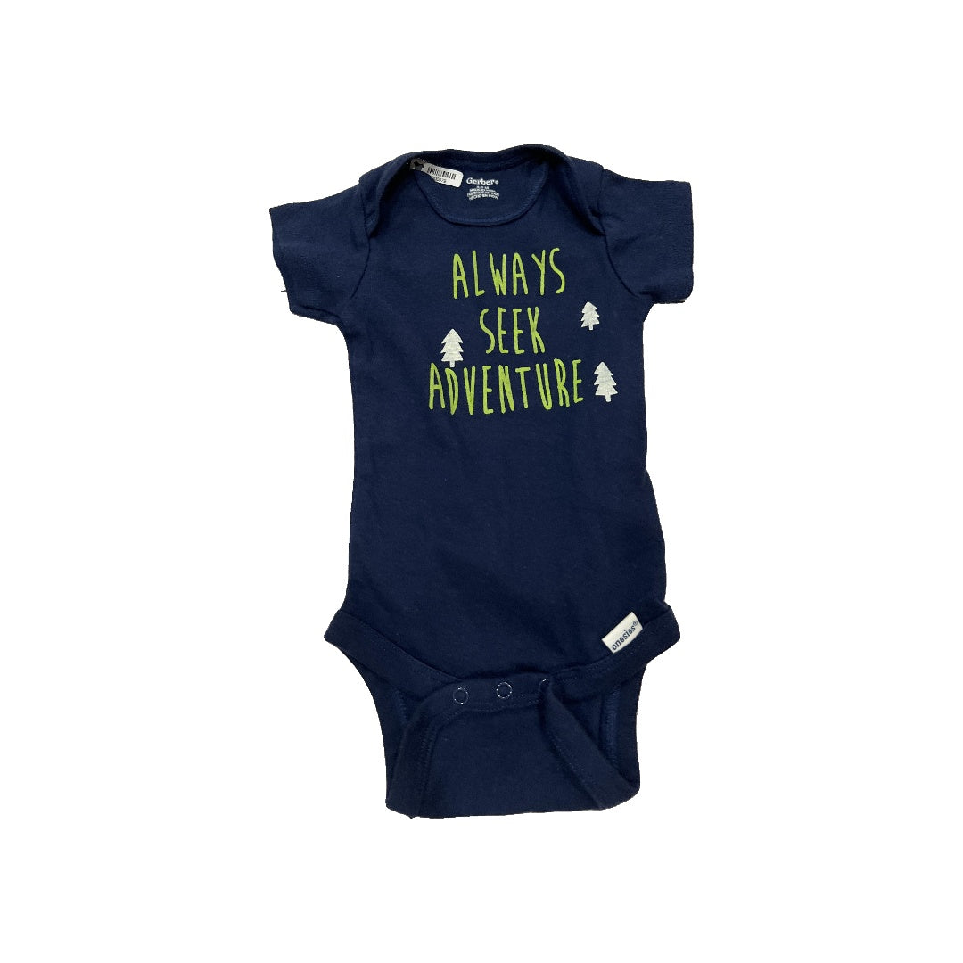 Gerber organic Boys Navy Blue | Graphic Onesie Size: 3-6 months Navy Blue | Graphic