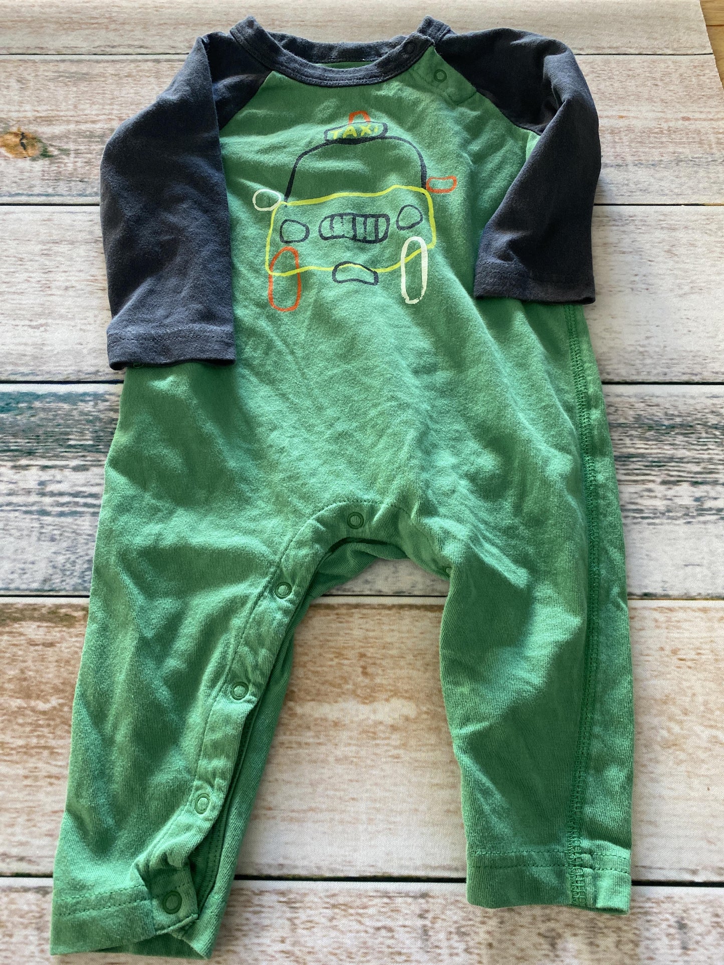 Tea Boys Navy Blue | green Long Sleeve Outfit Size: 6-9 months Navy Blue | green
