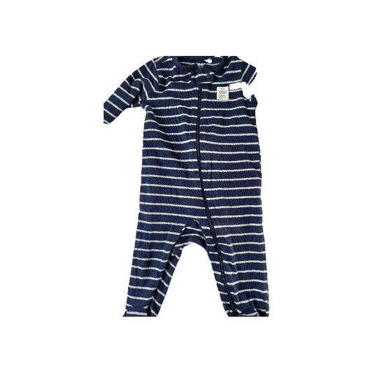 Carters Boys Navy Blue | Light Blue | Striped Pajamas Size: 6 months Navy Blue | Light Blue | Striped