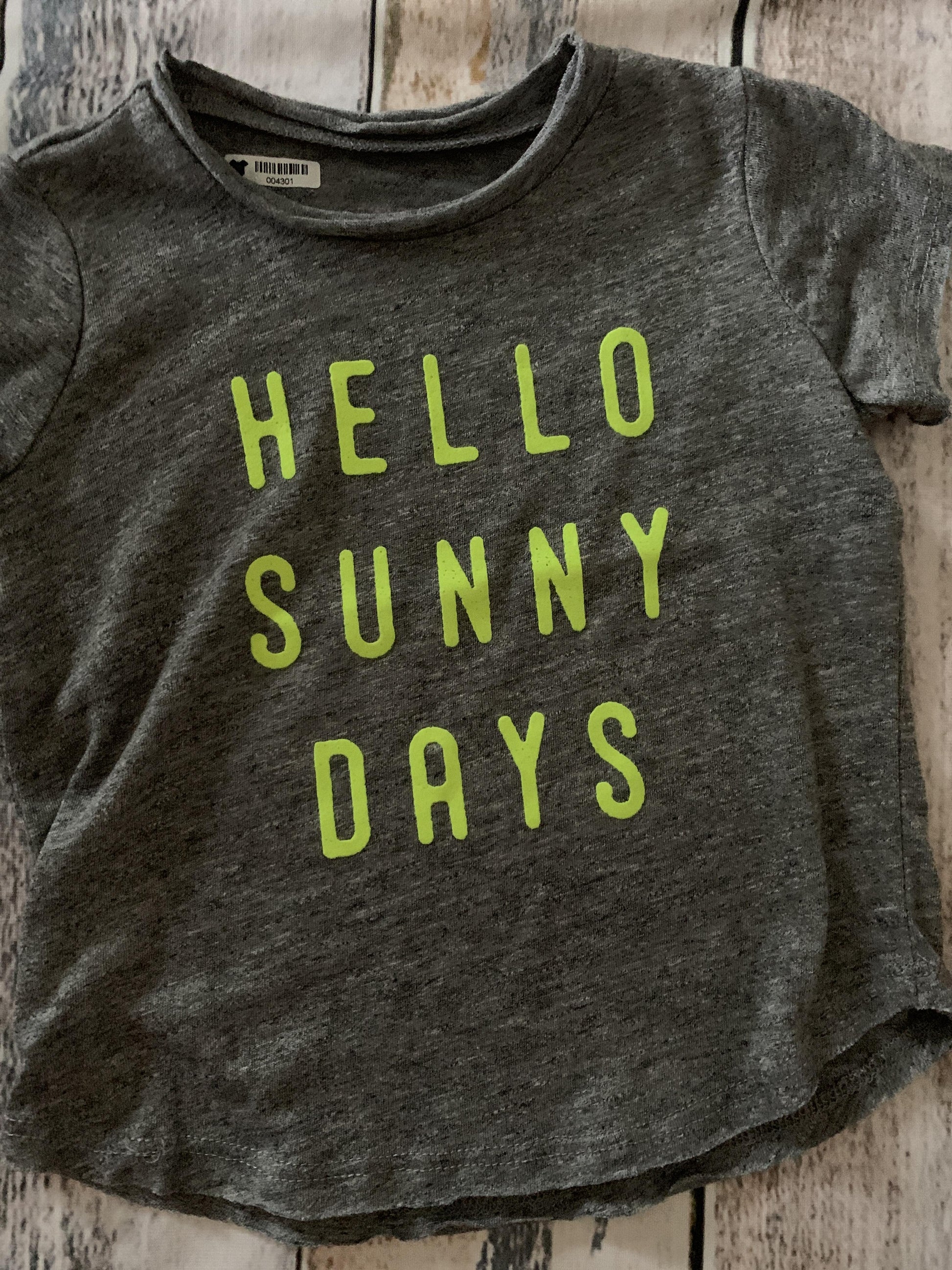 Cat & Jack Boys Navy Blue | light green | Graphic T-Shirt Size: 12M Navy Blue | light green | Graphic