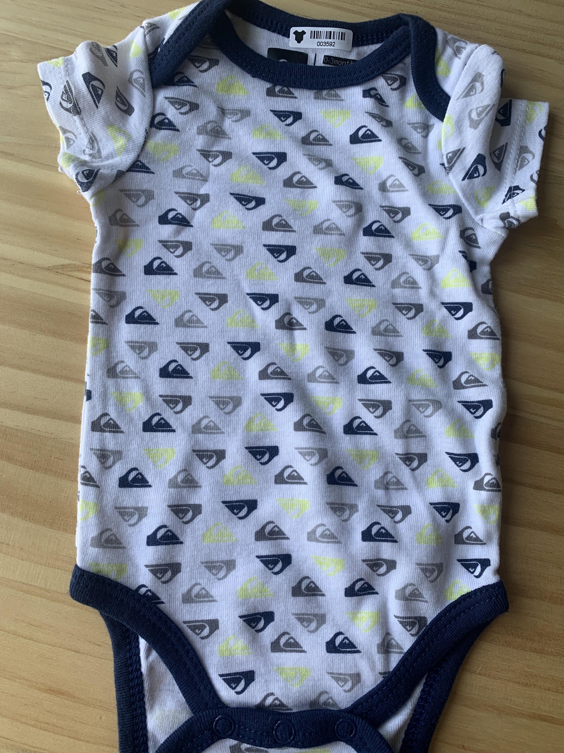Boys Navy Blue | light green | White Onesie Size: 0-3 months Navy Blue | light green | White