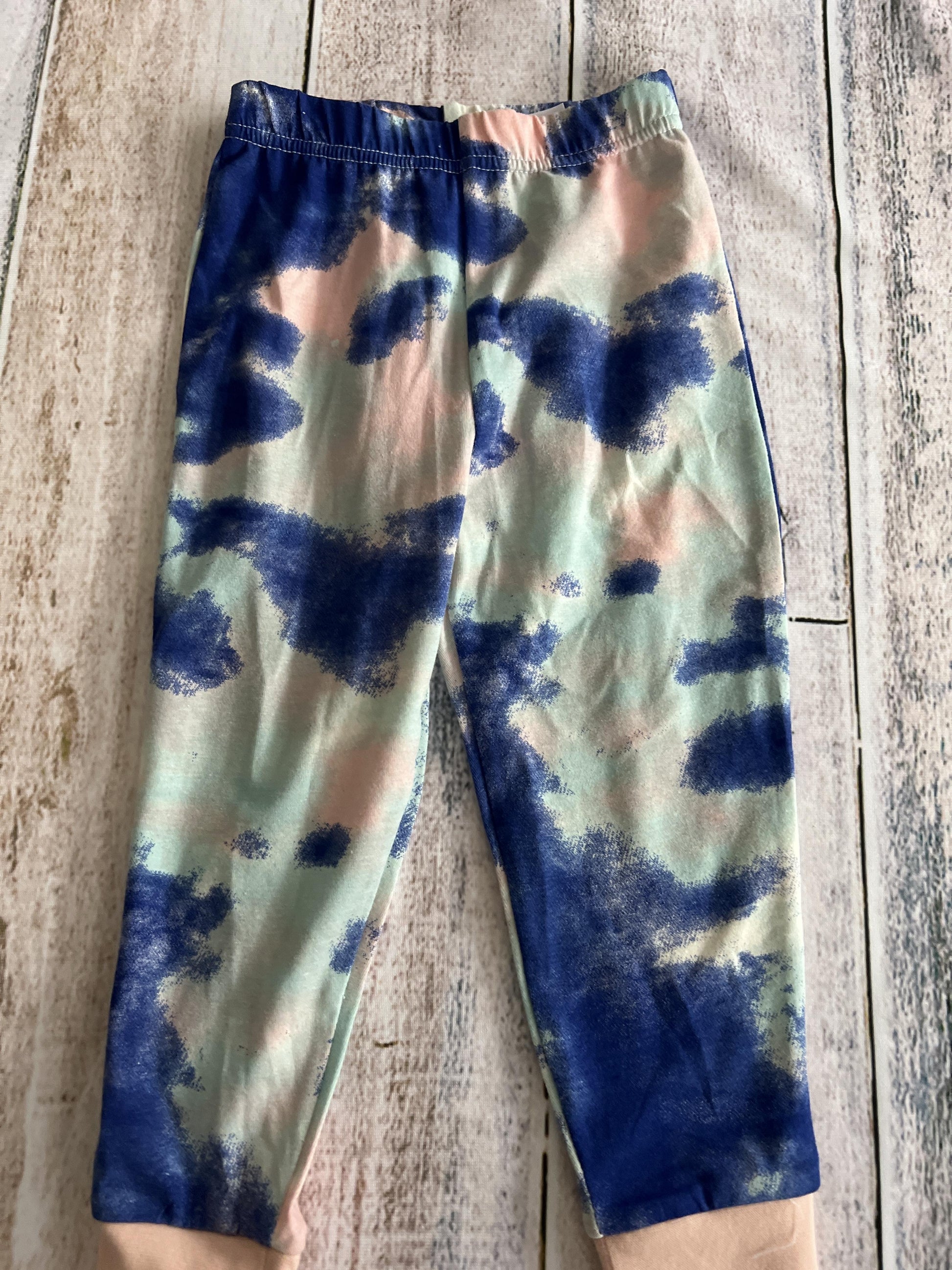 Nordstrom Girls Navy Blue | pink | Tie Dye Pajamas Size: 2T Navy Blue | pink | Tie Dye