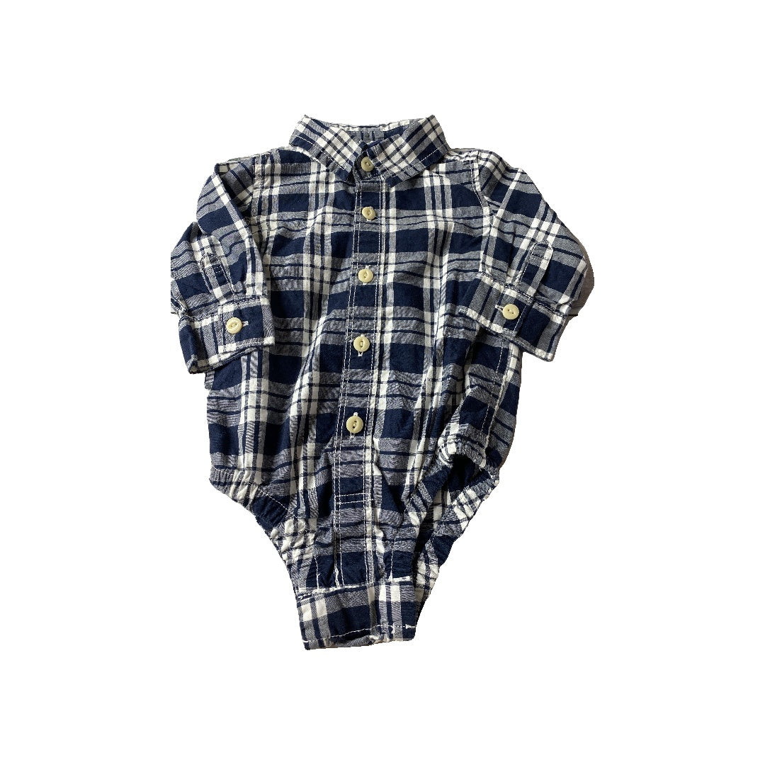 Gap Boys Navy Blue | plaid | White Button Down Short Sleeve Size: 6-Mar Navy Blue | plaid | White