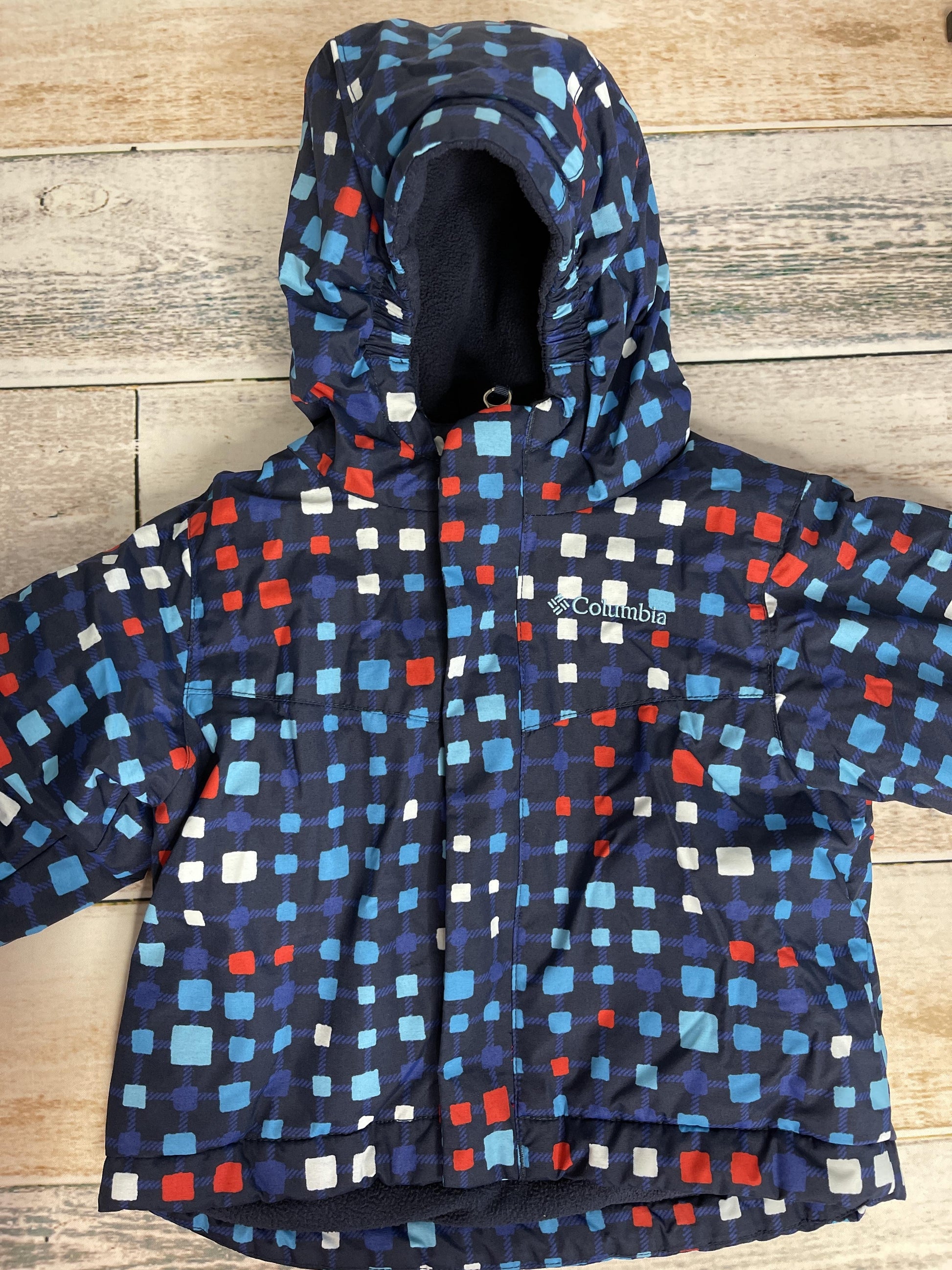 Columbia Boys Navy Blue | Red | White Jacket Size: 12-18 months Navy Blue | Red | White