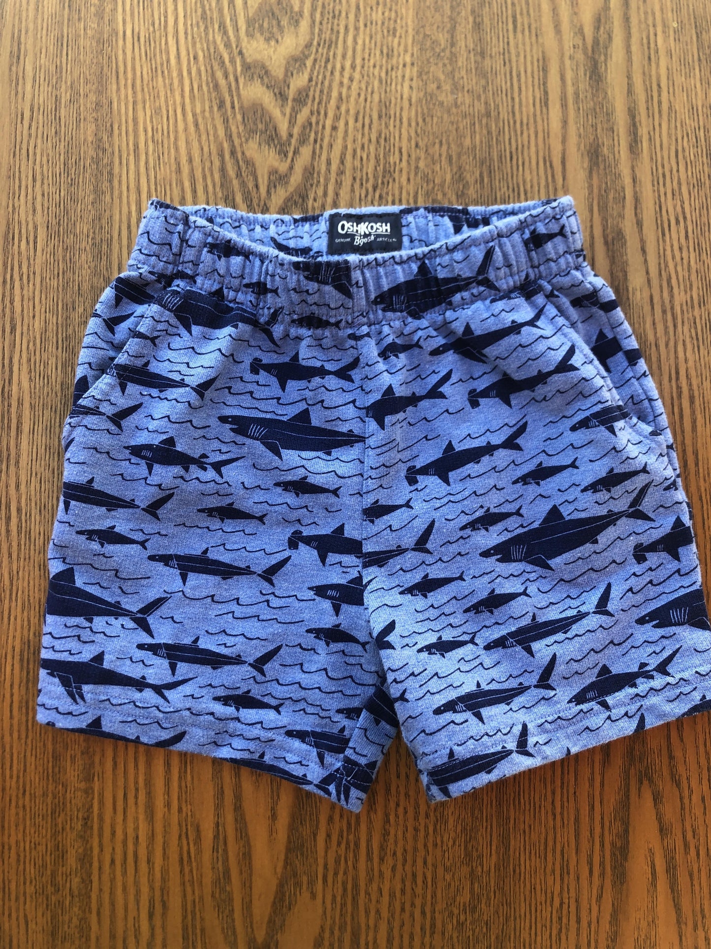 OshKosh Boys Navy Blue | Sharks Shorts Size: 2 years Navy Blue | Sharks