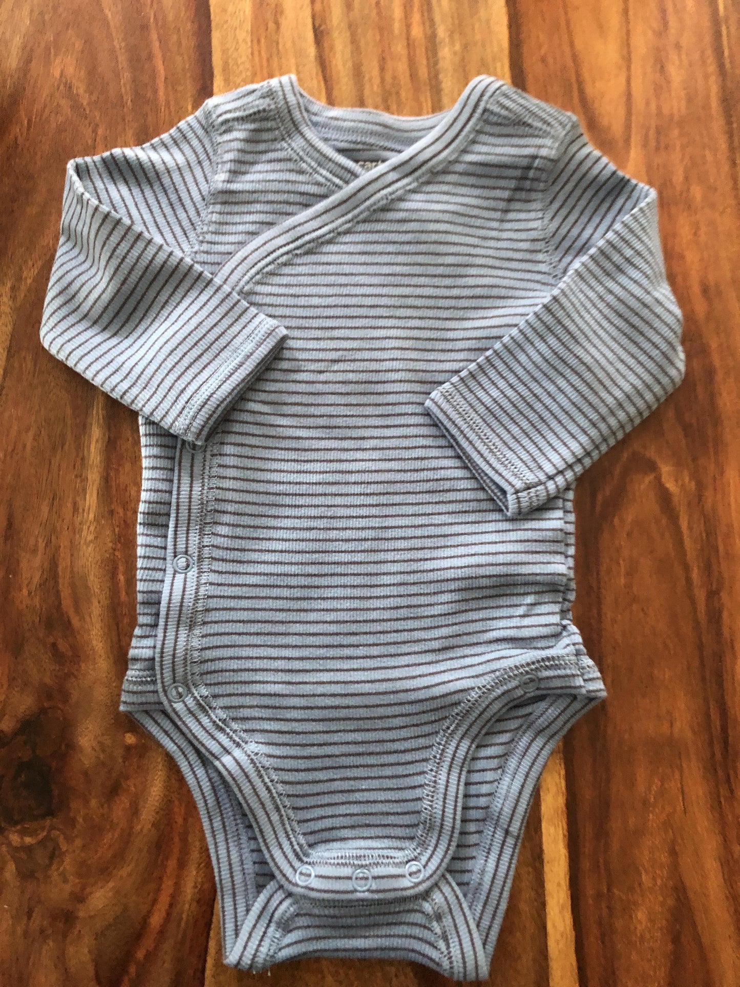 Carters Unisex Navy Blue | Striped Onesie Size: 3 months Navy Blue | Striped