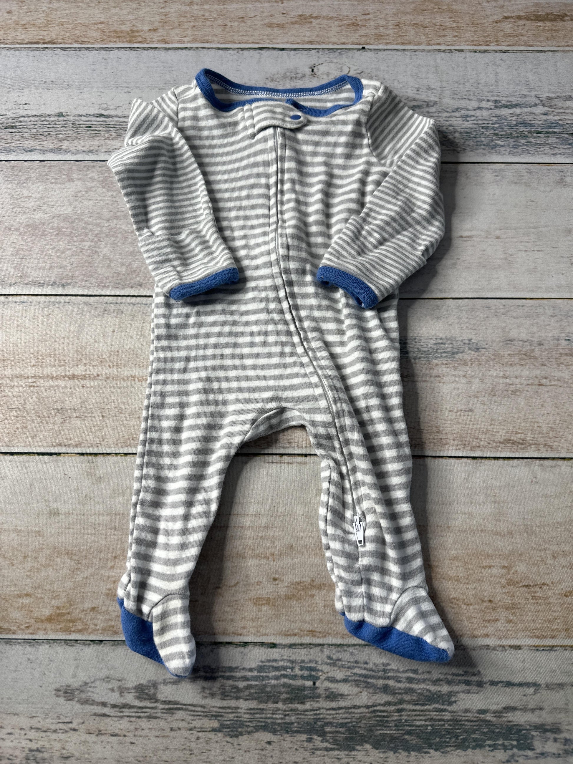 Boys Navy Blue | White | Grey | Stripe Pajamas Size: Newborn Navy Blue | White | Grey | Stripe