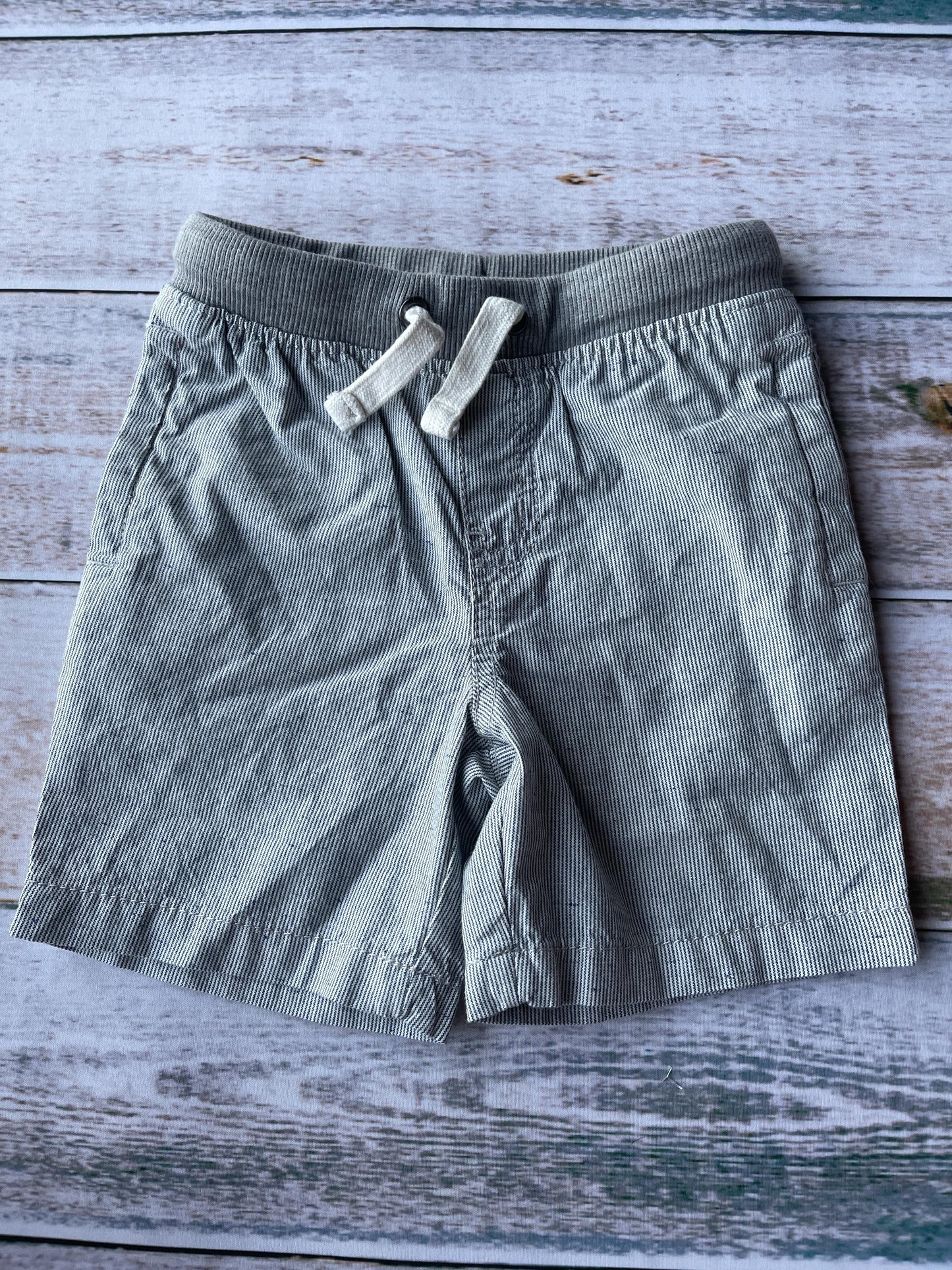 Cat & Jack Boys Navy Blue | White | Stripe Shorts Size: 3T Navy Blue | White | Stripe